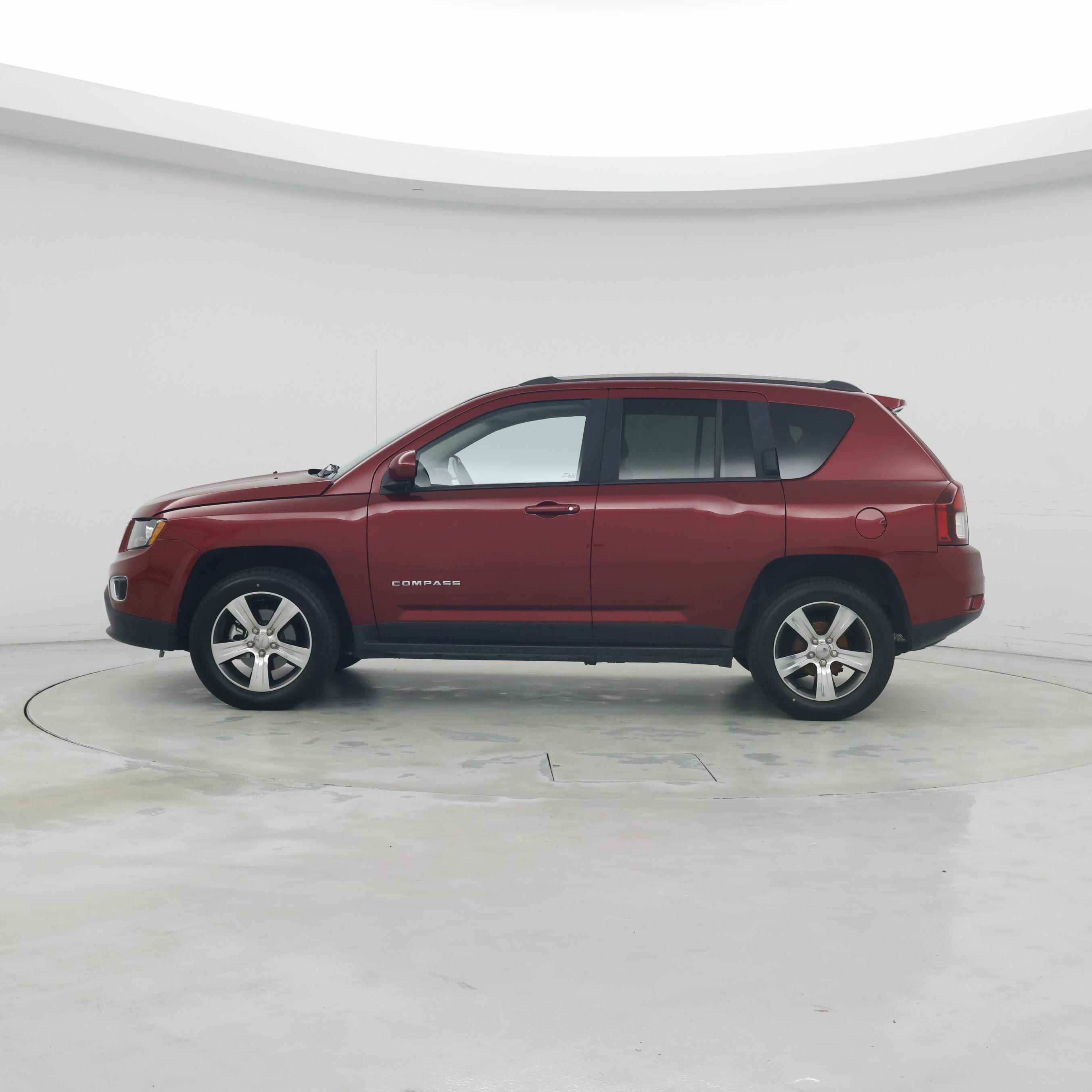 Thumbnail: 2016 Jeep Compass - 3