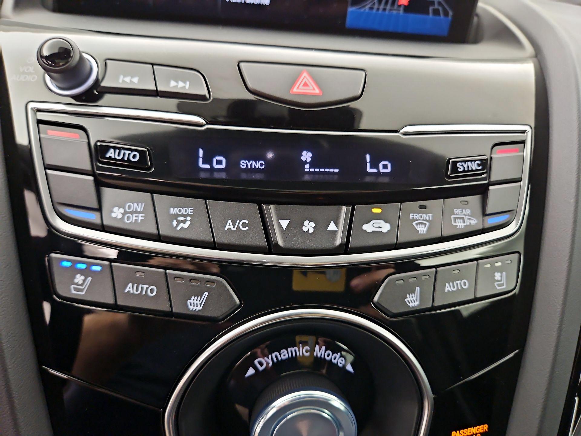 Thumbnail: 2025 Acura RDX - 17