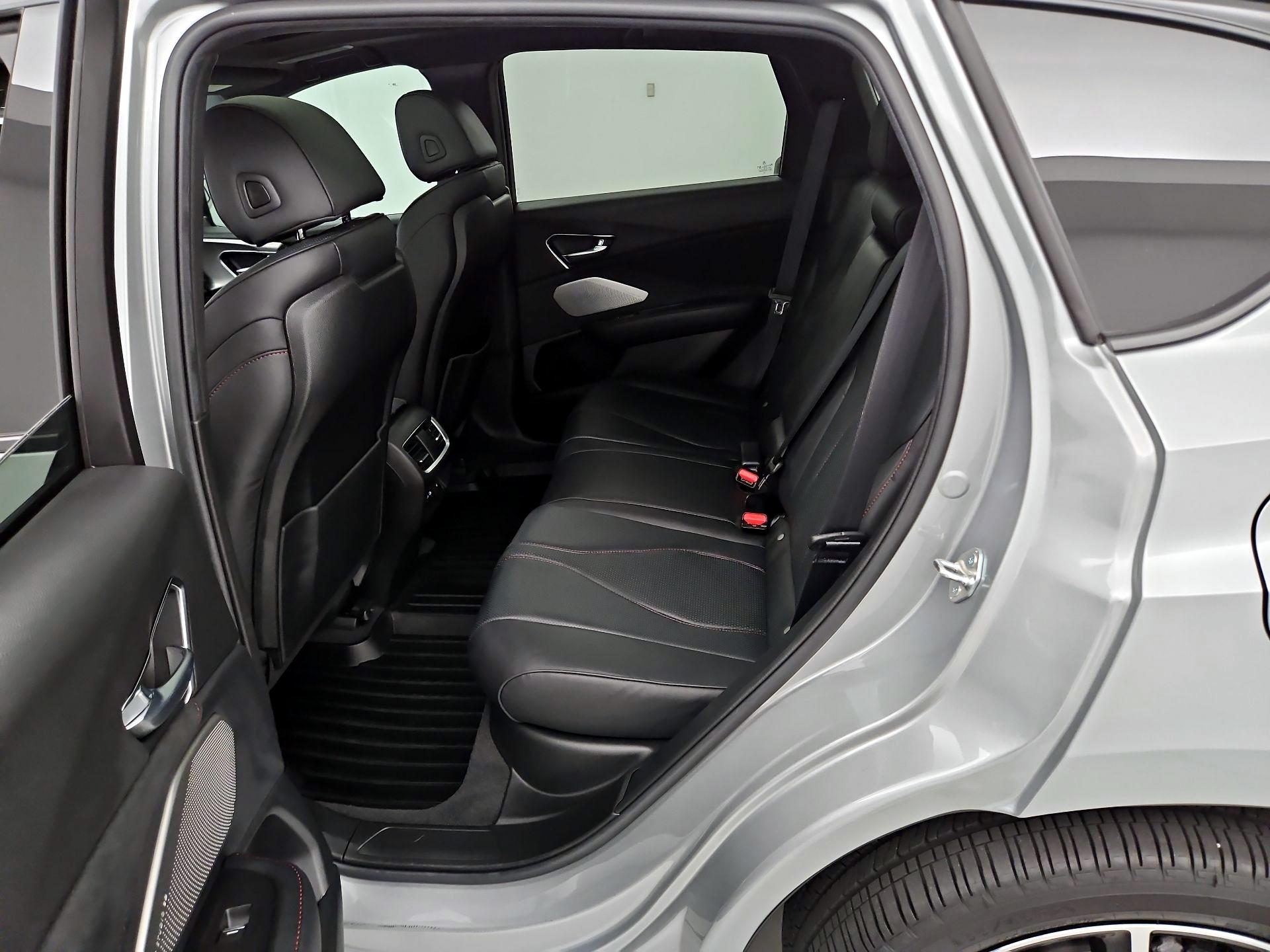 Thumbnail: 2025 Acura RDX - 20