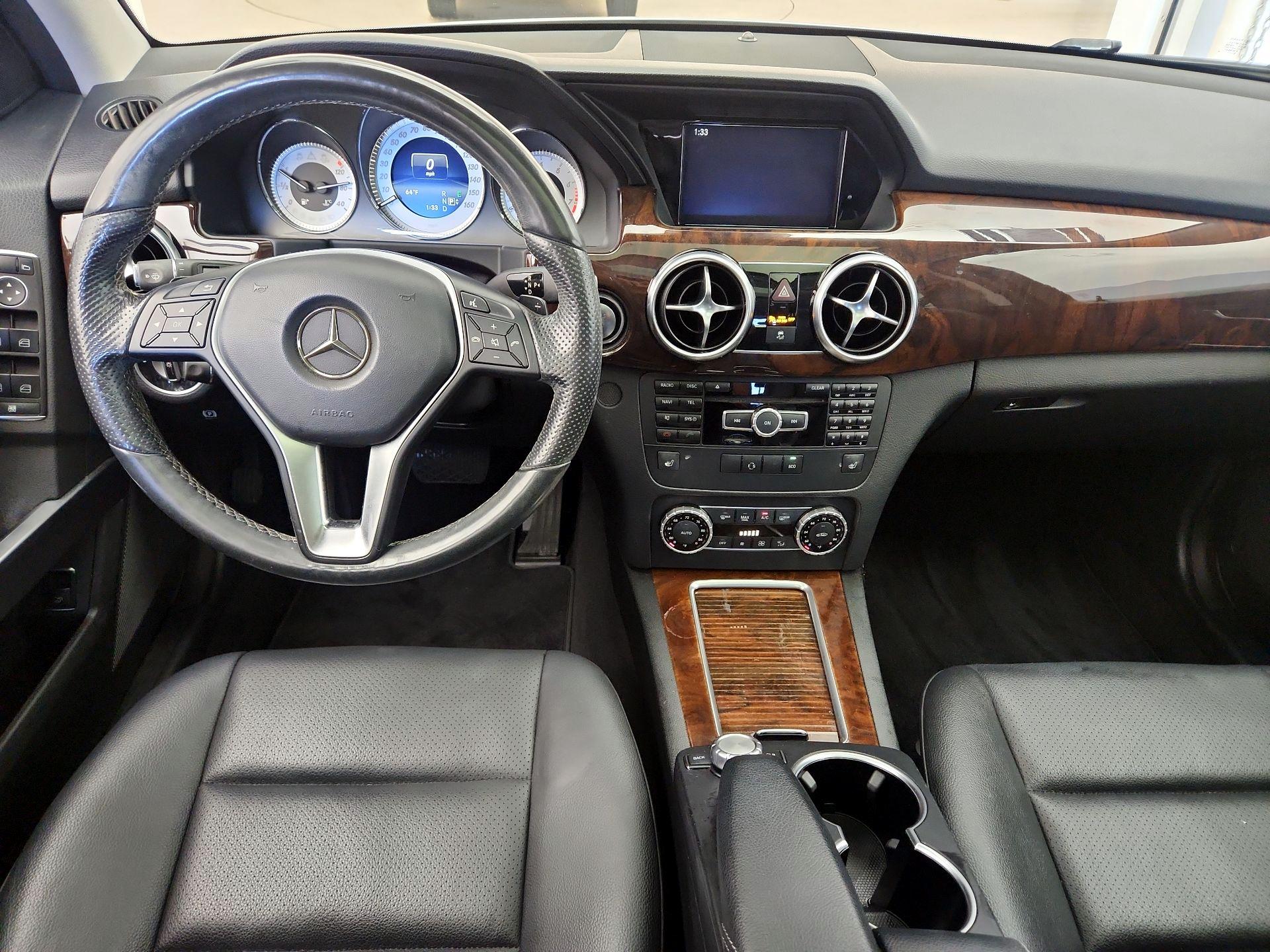 Thumbnail: 2015 Mercedes-Benz GLK - 9