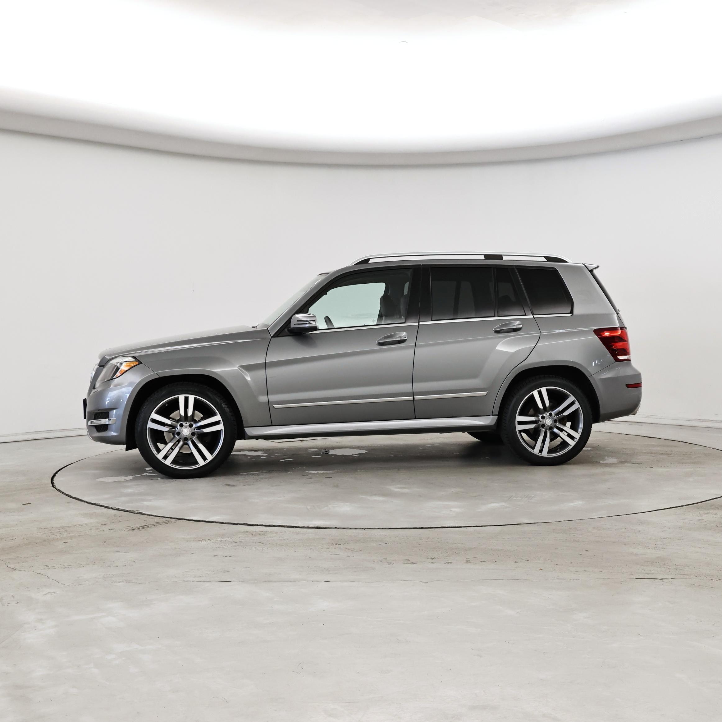 Thumbnail: 2015 Mercedes-Benz GLK - 3