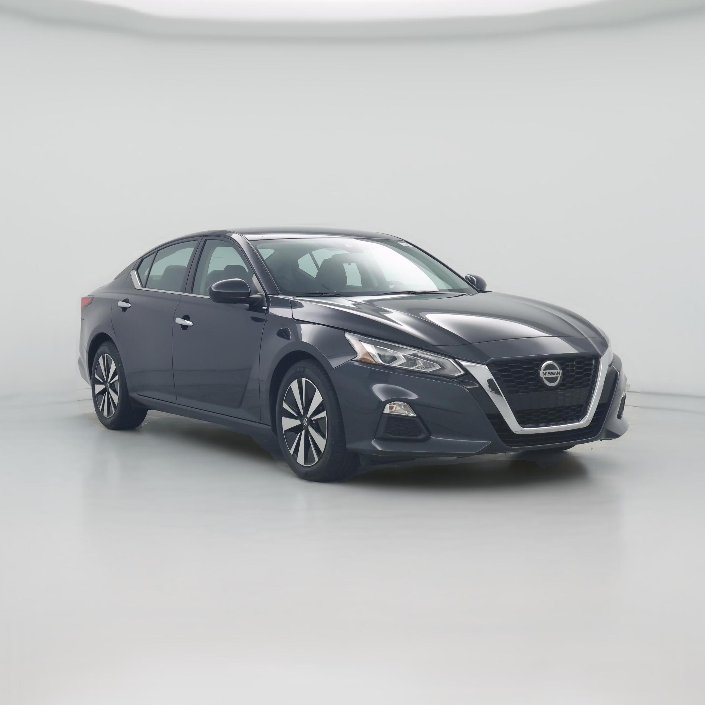 Thumbnail: 2022 Nissan Altima - 1