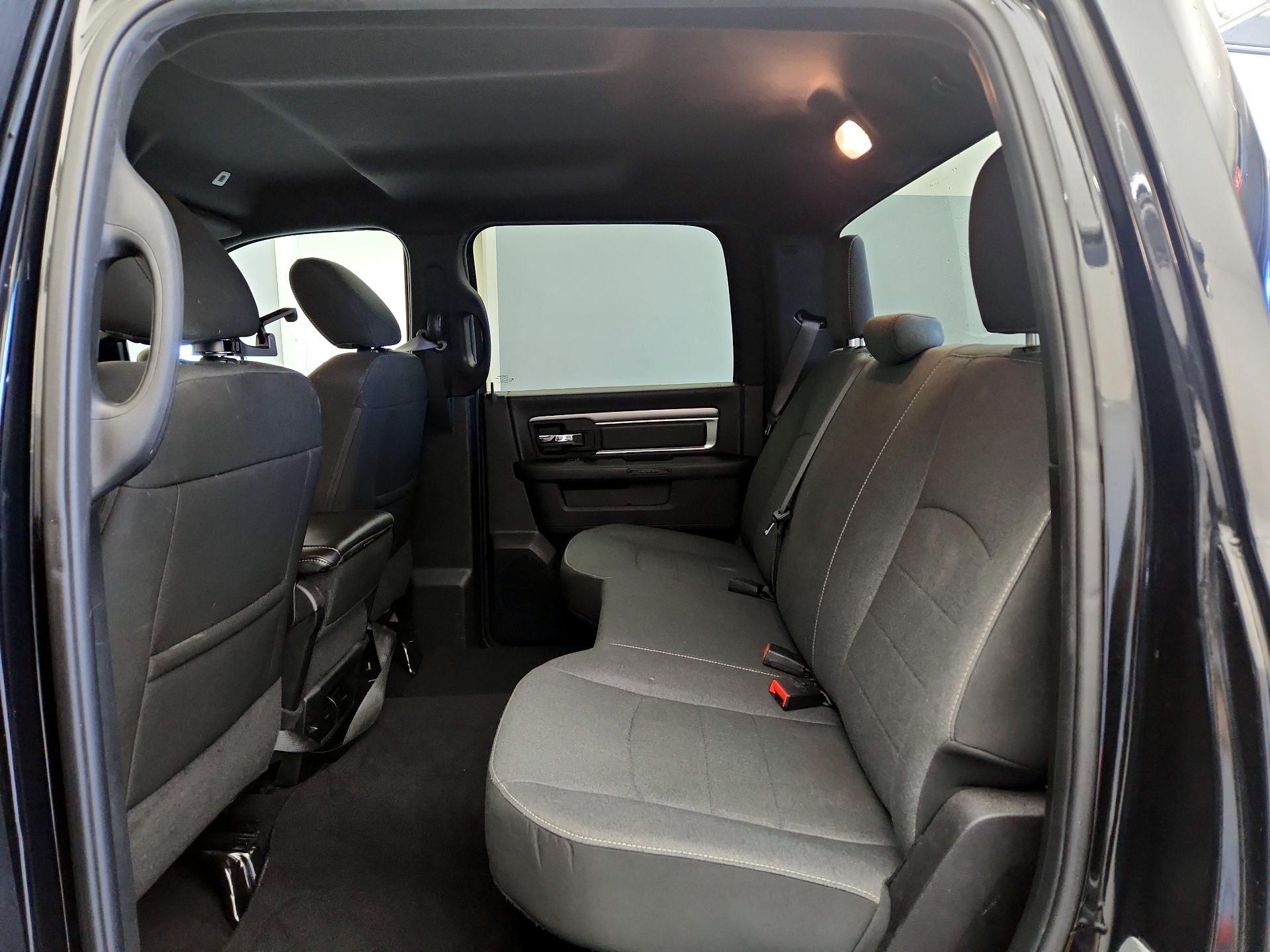 Thumbnail: 2021 RAM 1500 Classic - 19