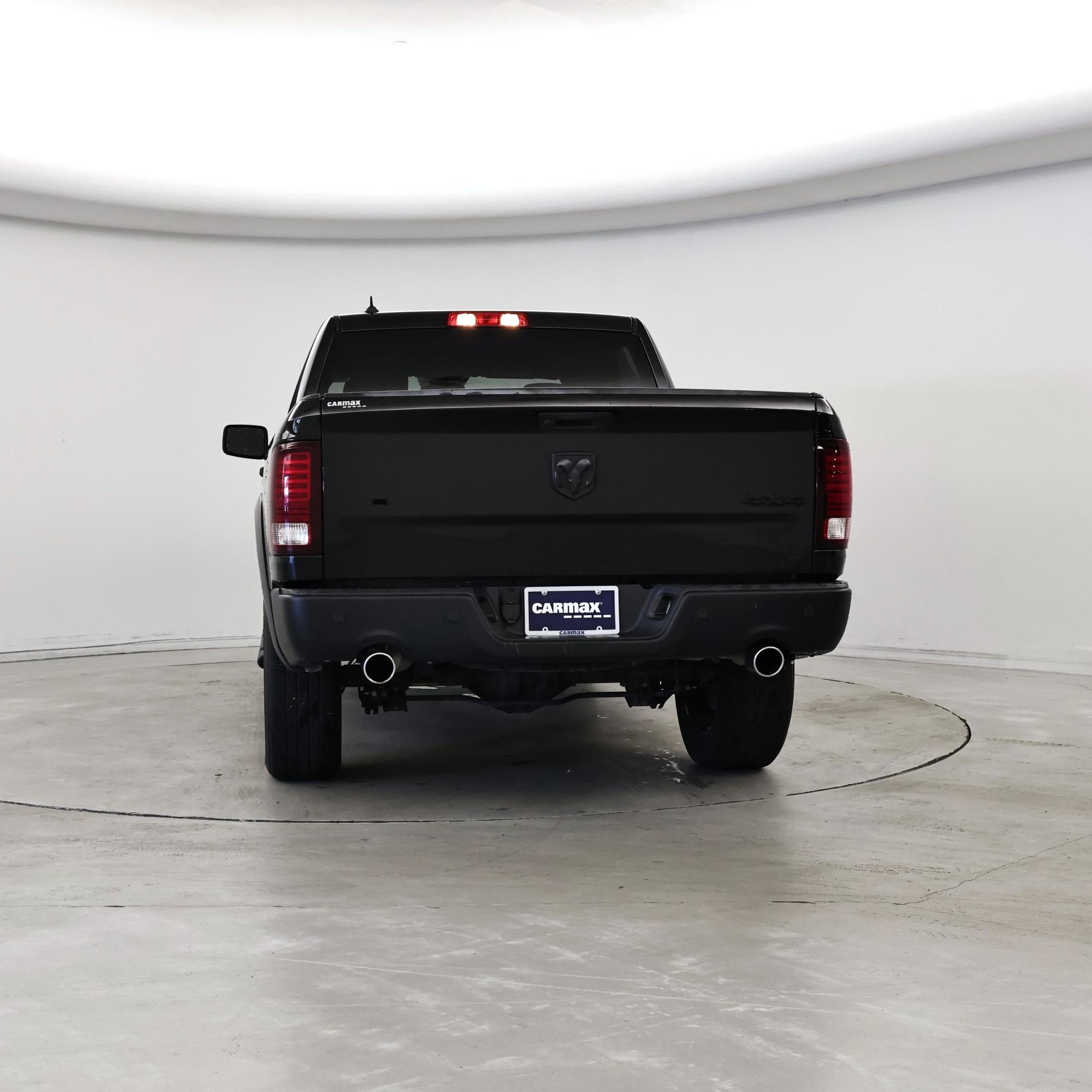 Thumbnail: 2021 RAM 1500 Classic - 6