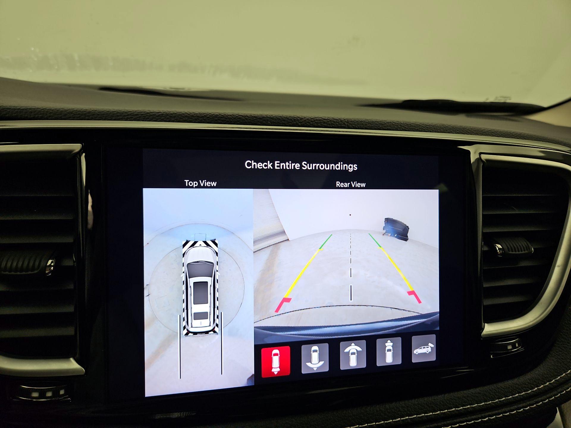 Thumbnail: 2023 Chrysler Pacifica - 15