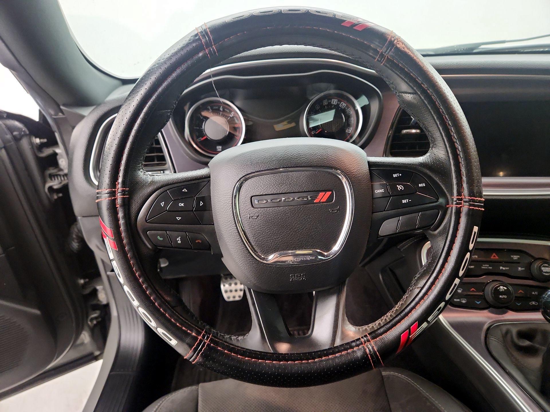 Thumbnail: 2017 Dodge Challenger - 10