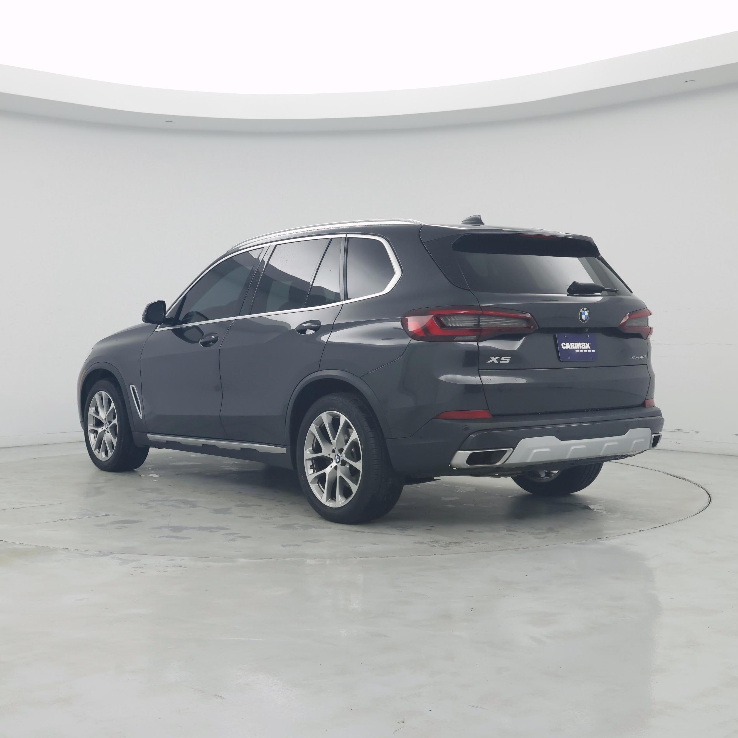Thumbnail: 2021 BMW X5 - 2