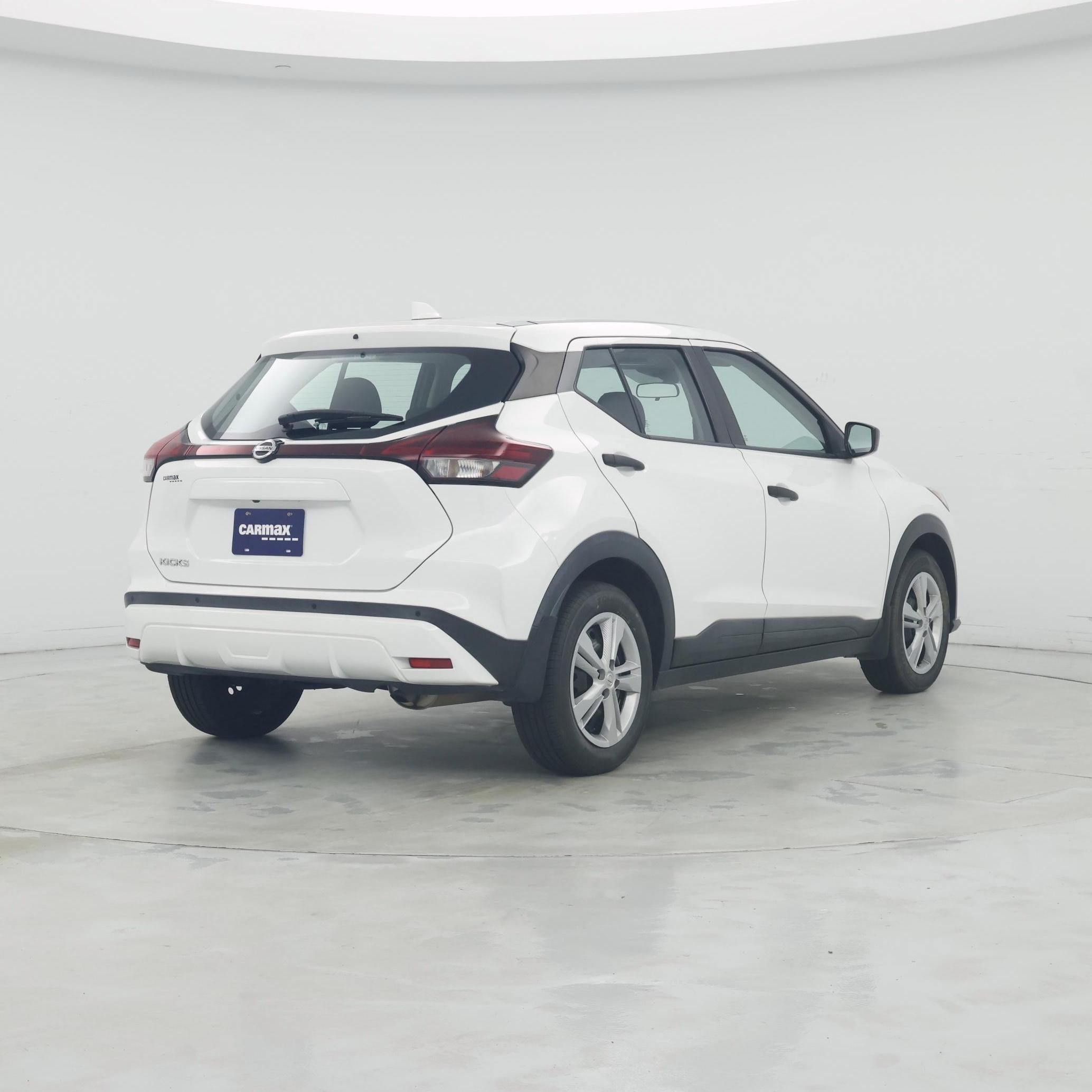 Thumbnail: 2021 Nissan Kicks - 8