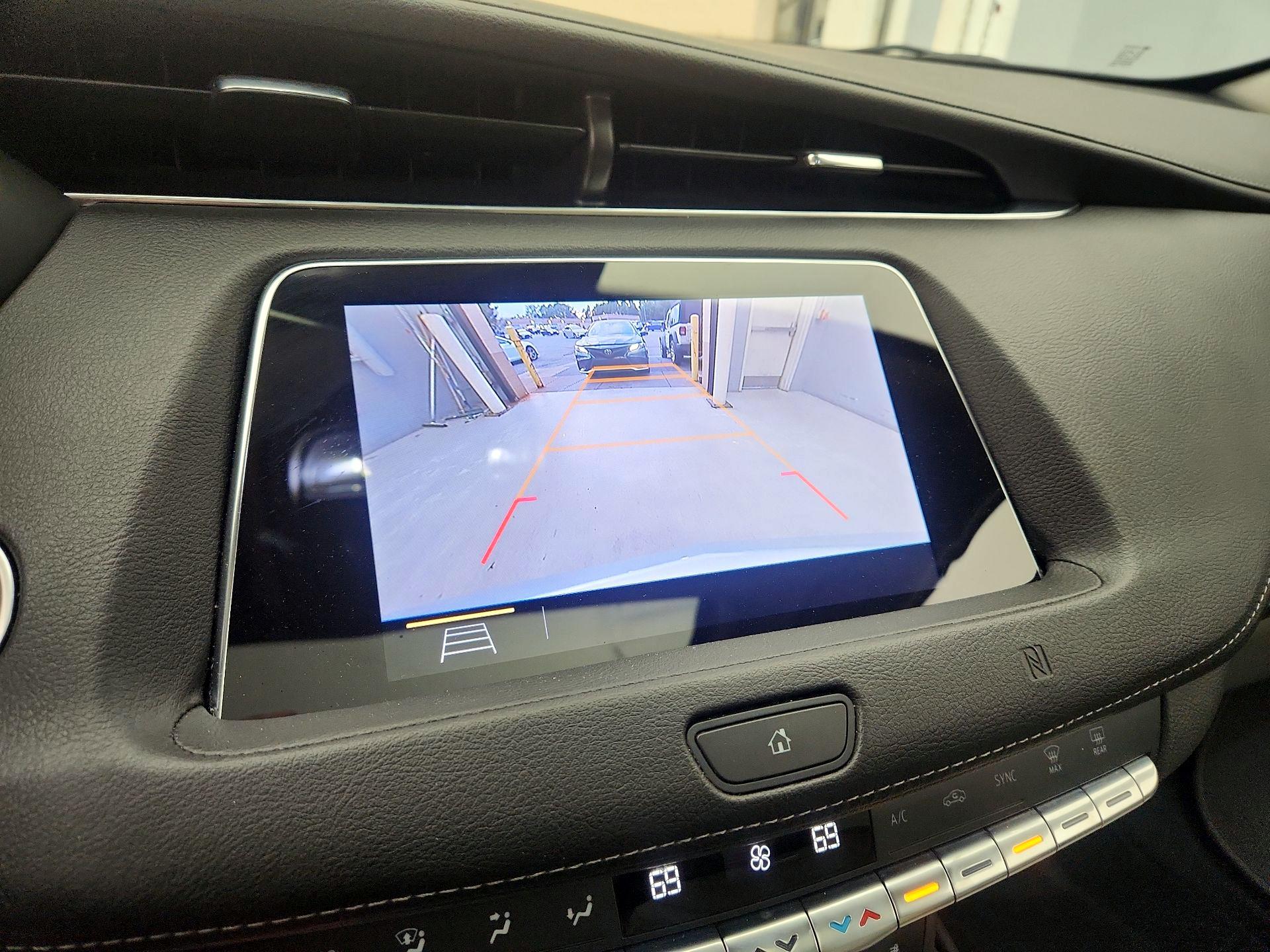 Thumbnail: 2019 Cadillac XT4 - 15