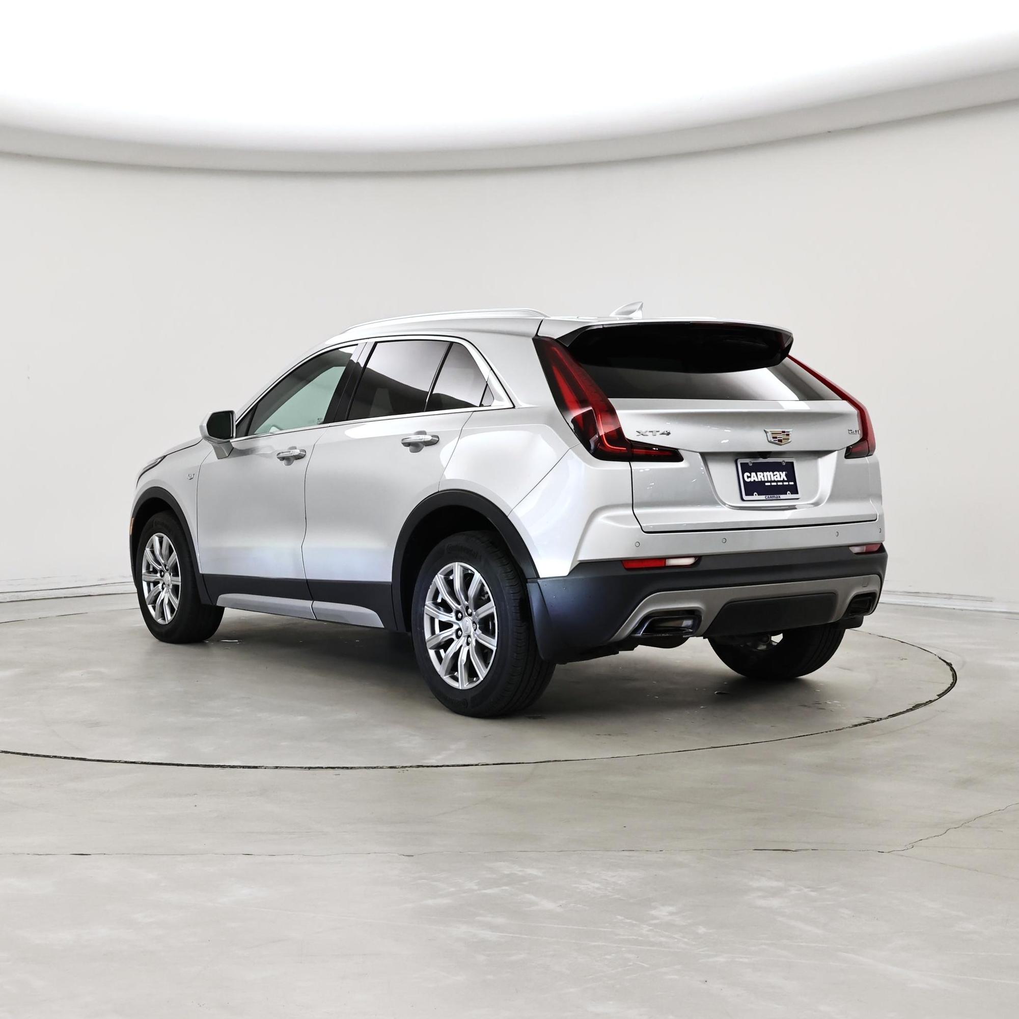 Thumbnail: 2019 Cadillac XT4 - 2