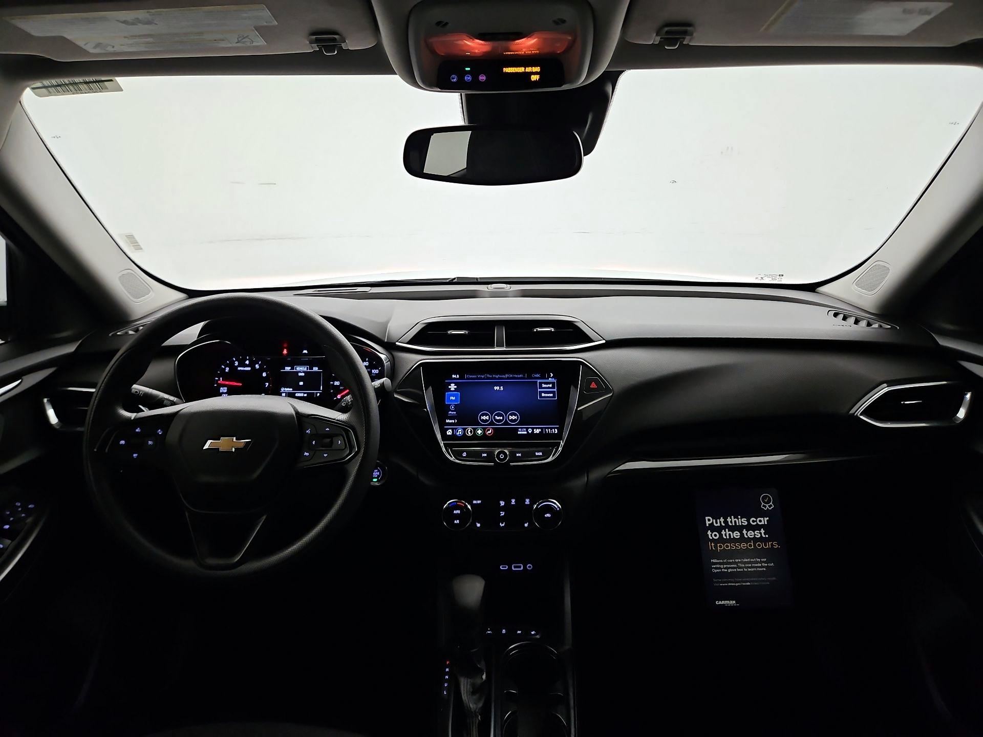 Thumbnail: 2023 Chevrolet TrailBlazer - 9