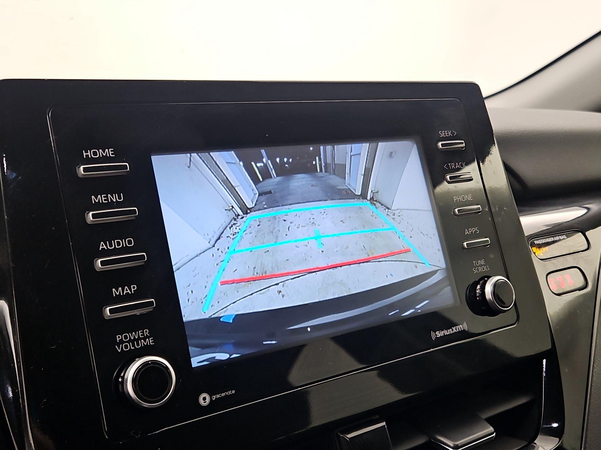 Thumbnail: 2022 Toyota Camry - 14