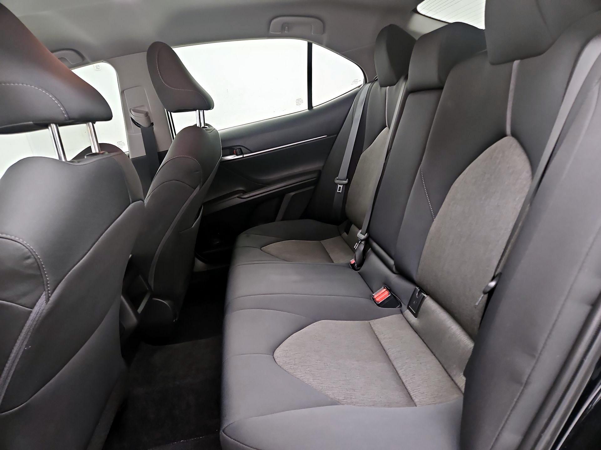 Thumbnail: 2022 Toyota Camry - 19