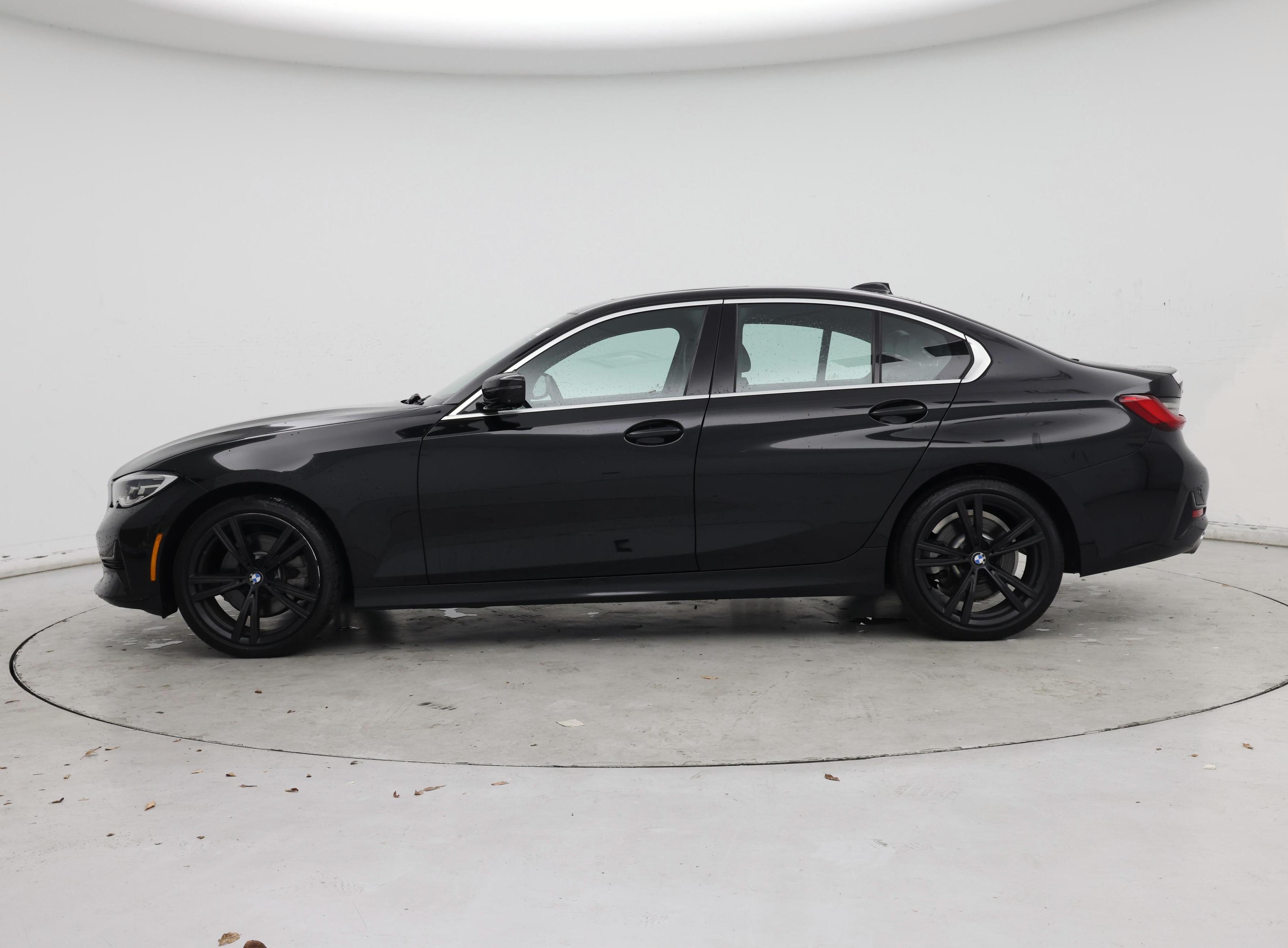 Thumbnail: 2020 BMW 3 Series - 3
