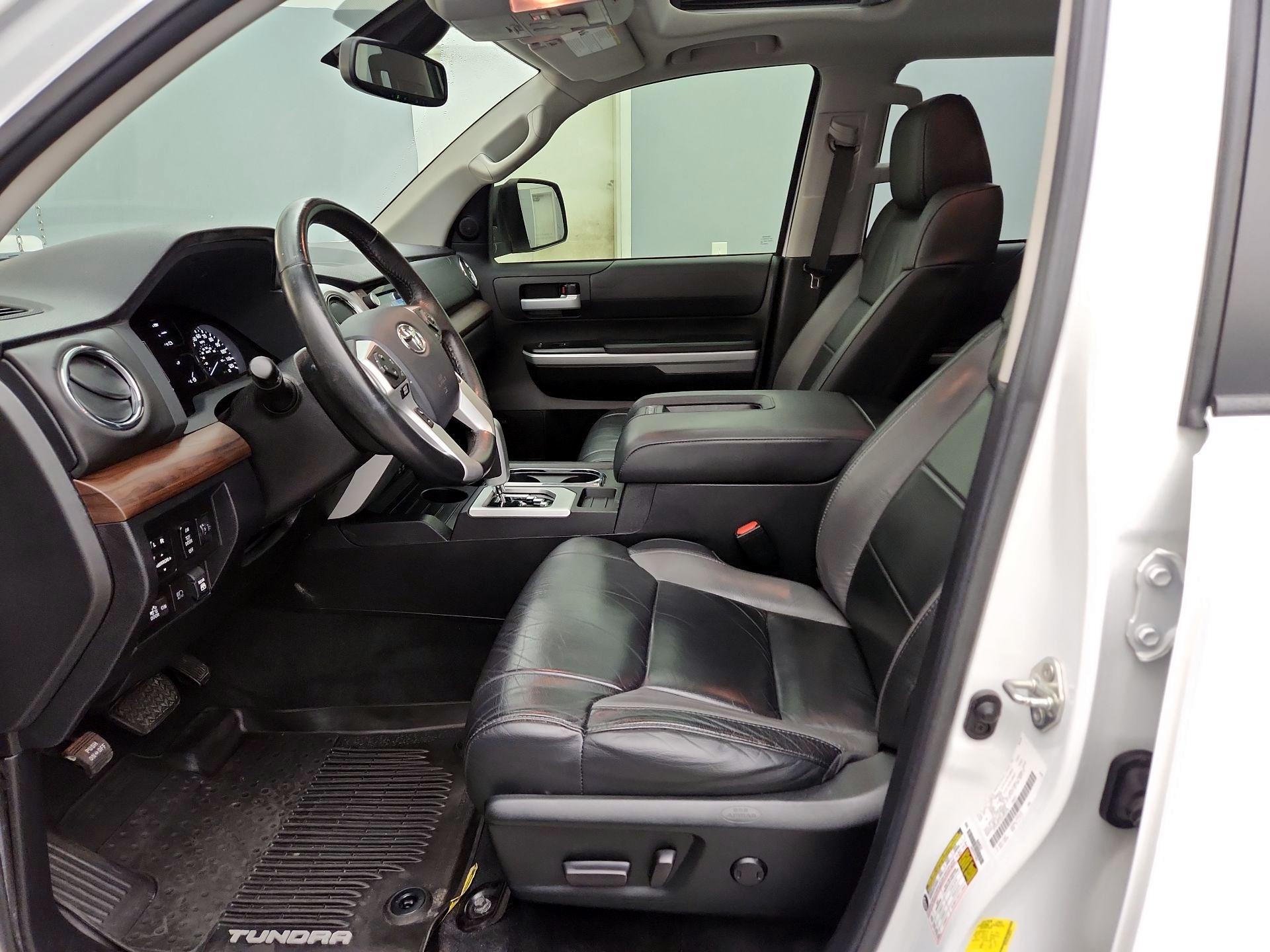 Thumbnail: 2020 Toyota Tundra - 11