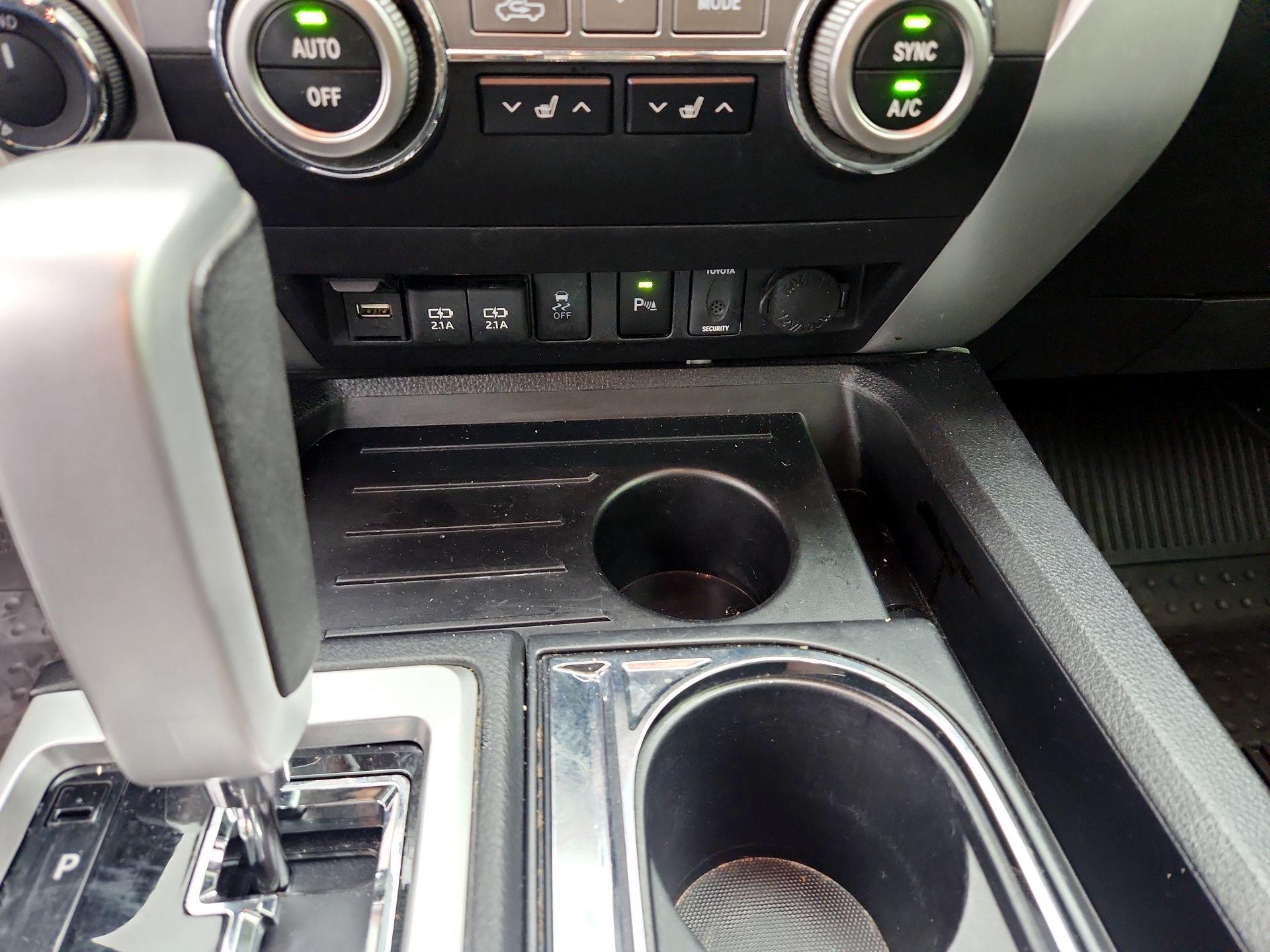 Thumbnail: 2020 Toyota Tundra - 19