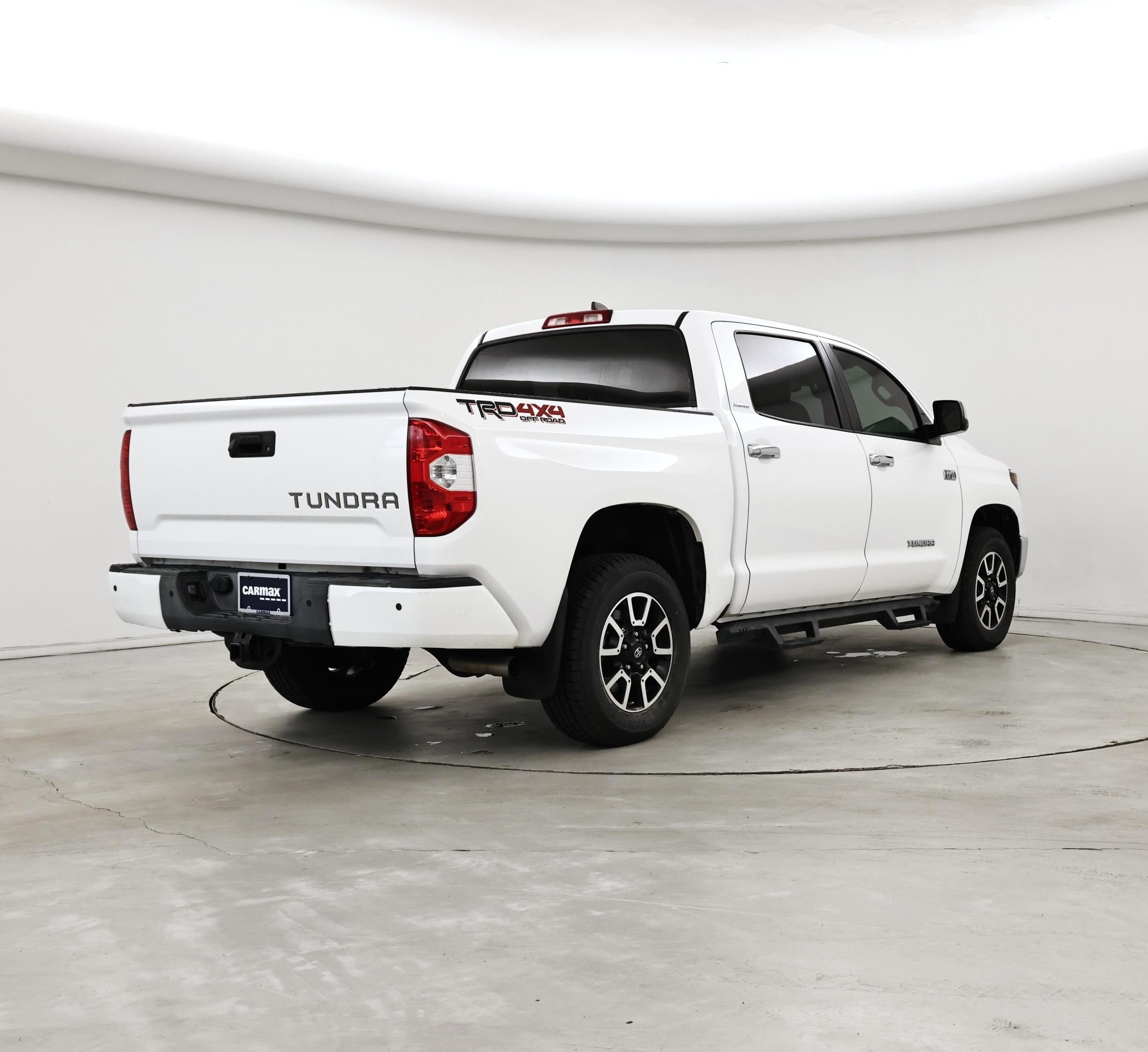 Thumbnail: 2020 Toyota Tundra - 8
