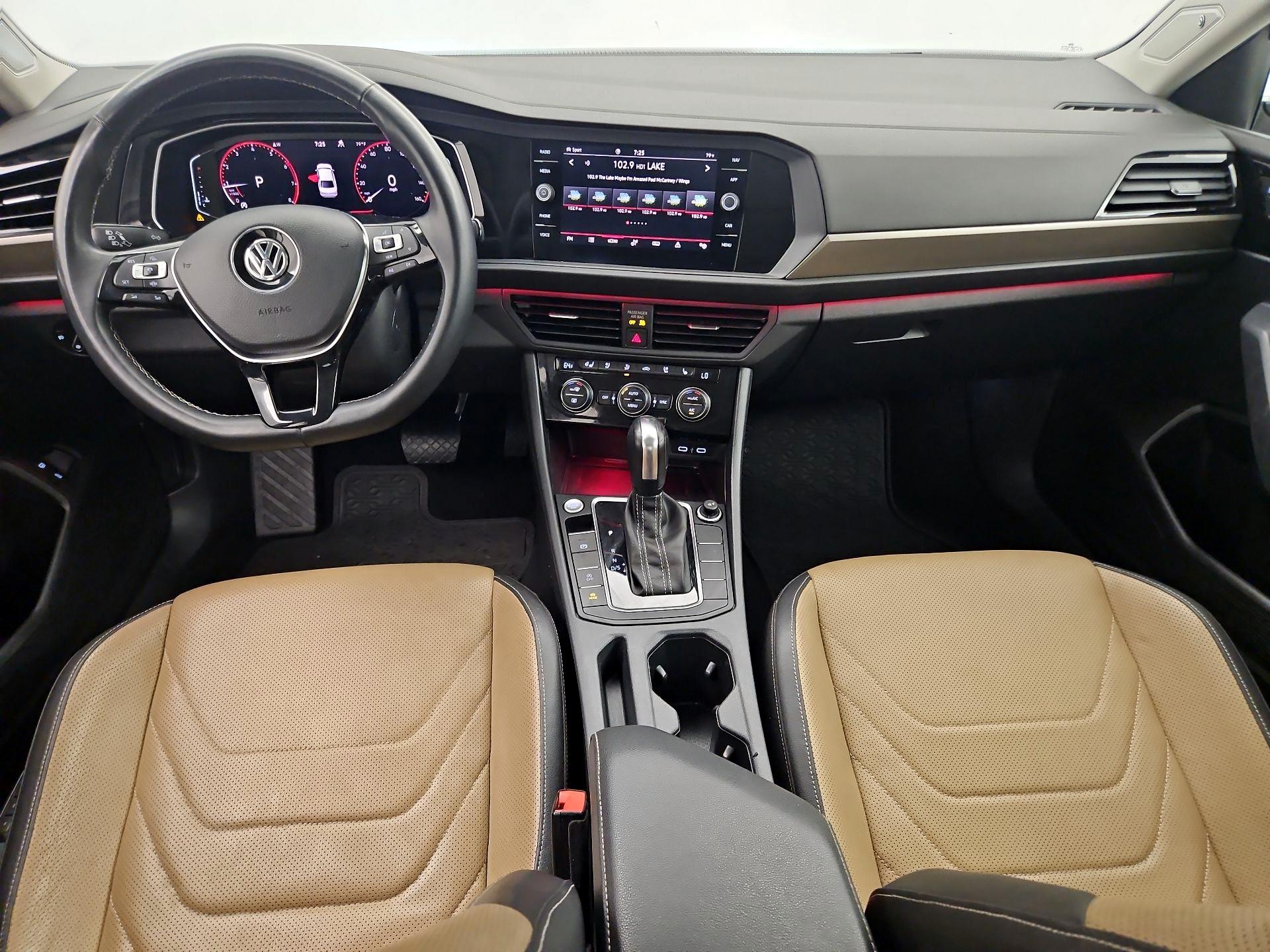 Thumbnail: 2021 Volkswagen Jetta - 9