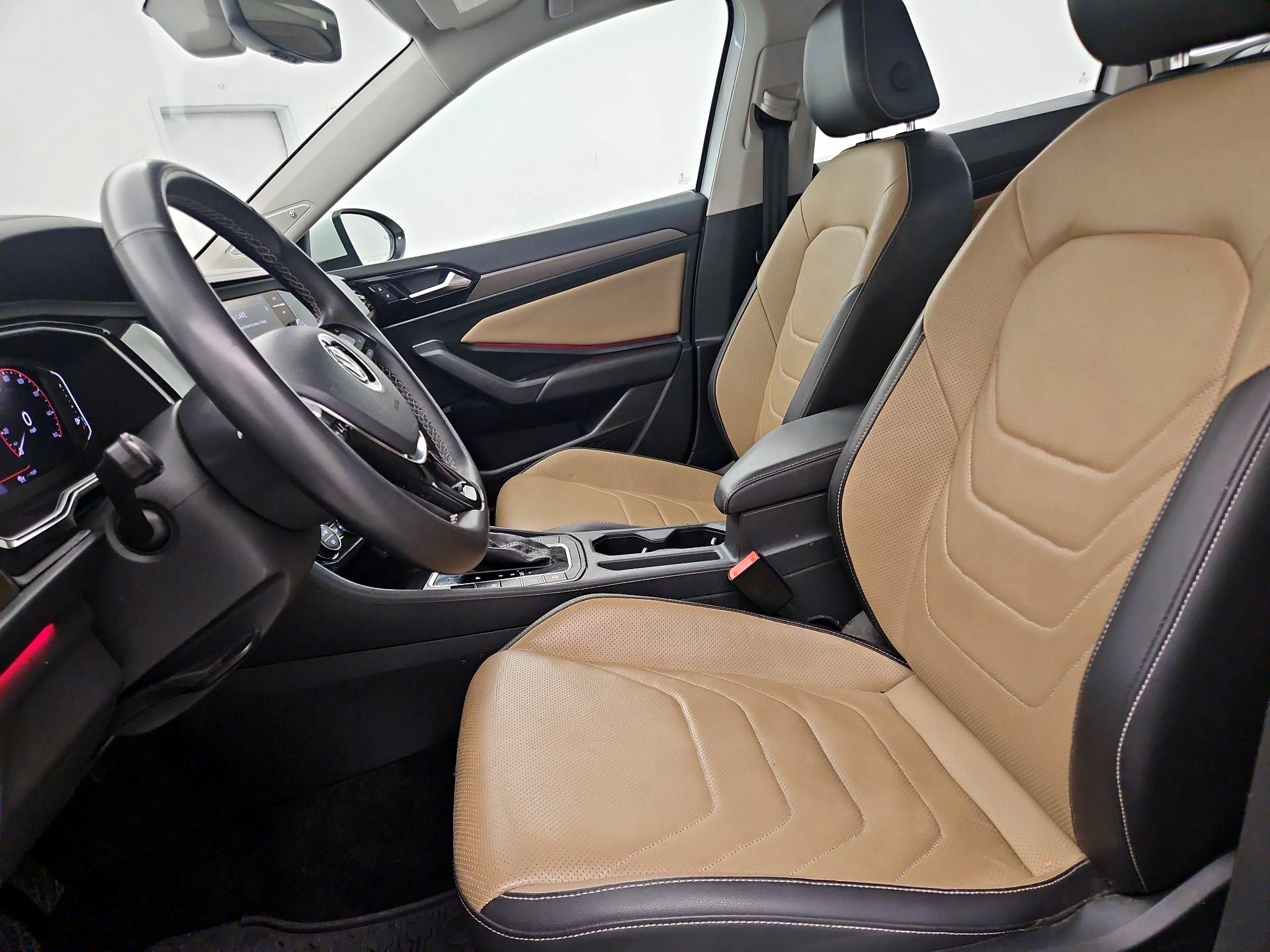 Thumbnail: 2021 Volkswagen Jetta - 11