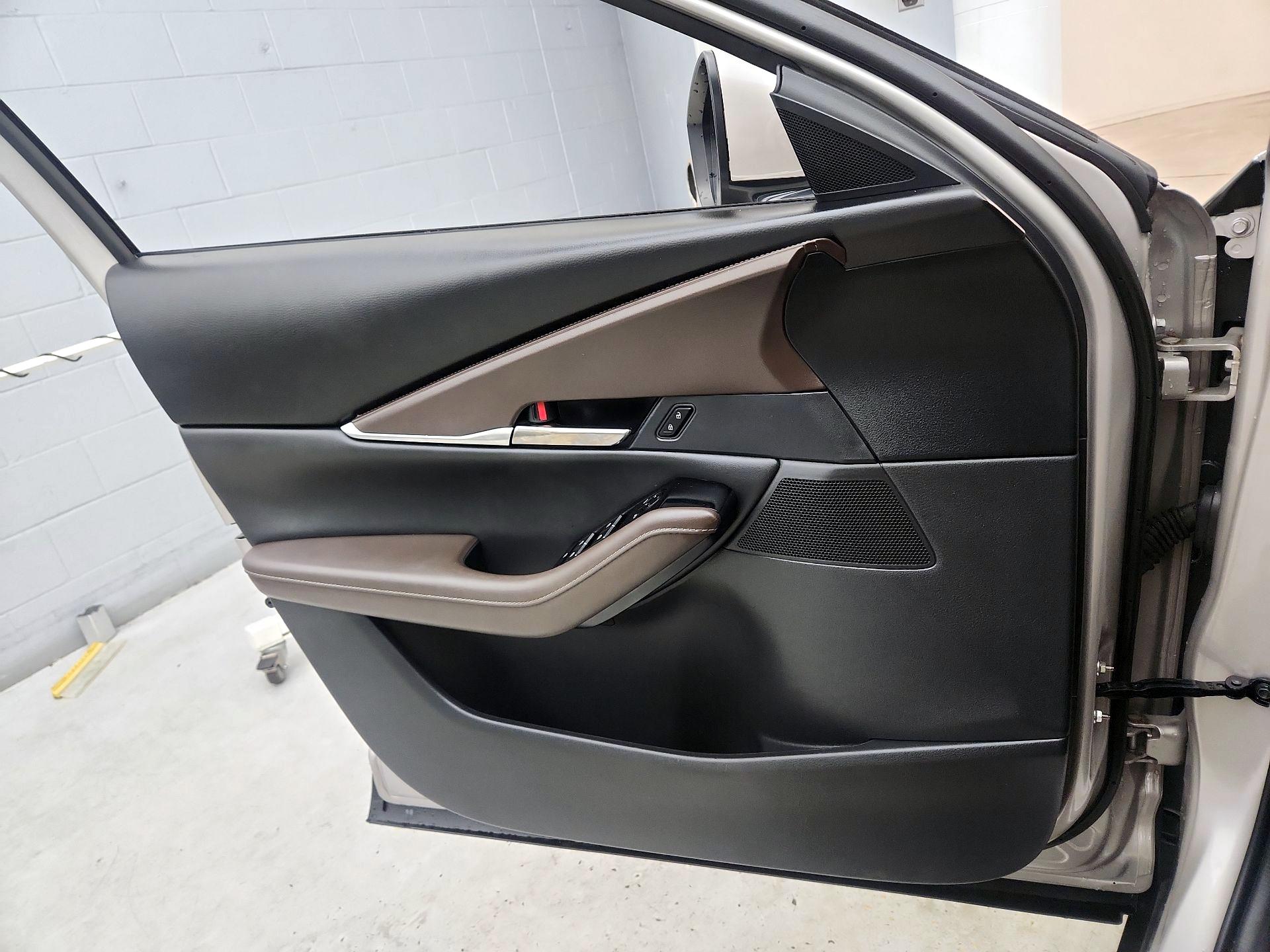 Thumbnail: 2023 Mazda CX-30 - 12