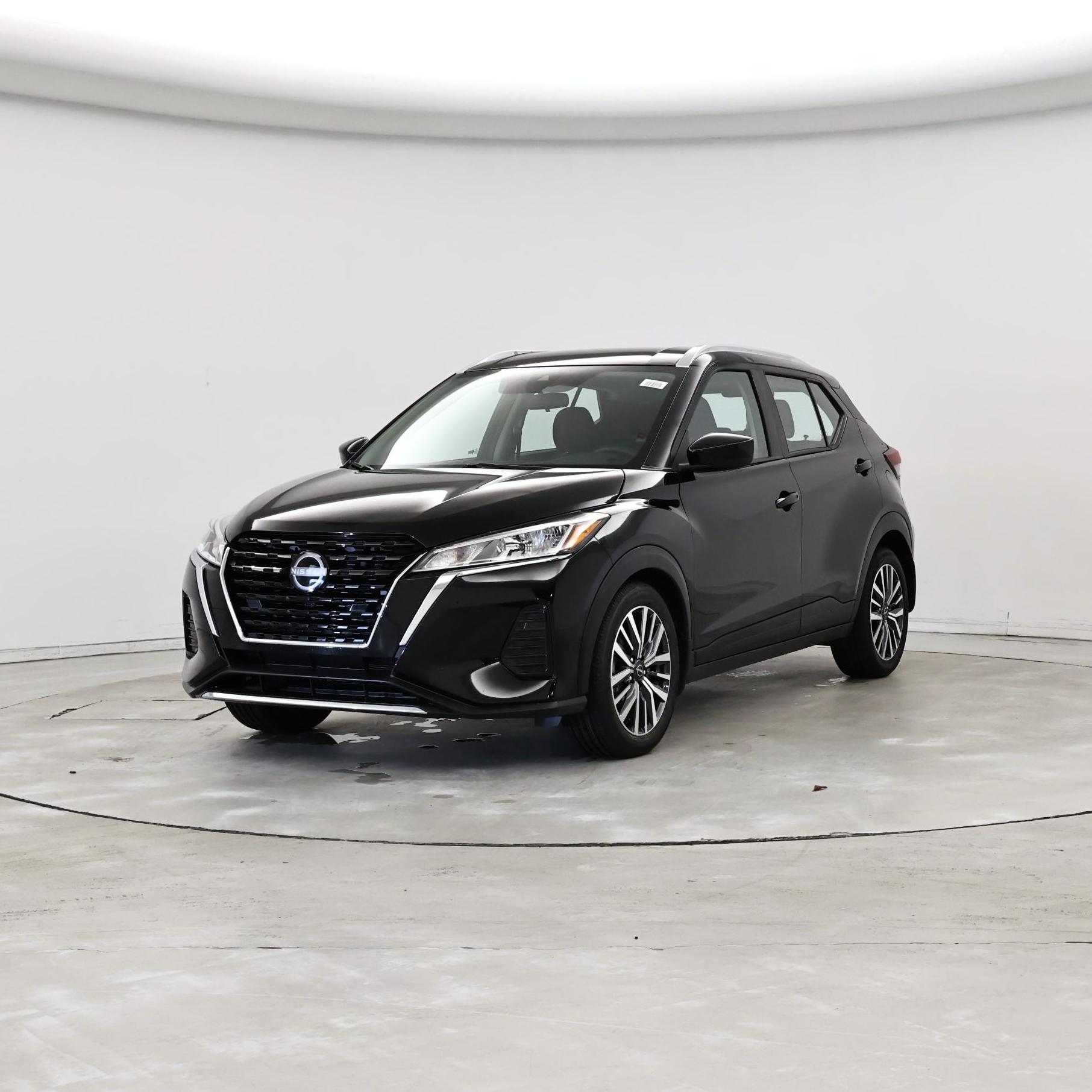 Thumbnail: 2023 Nissan Kicks - 4