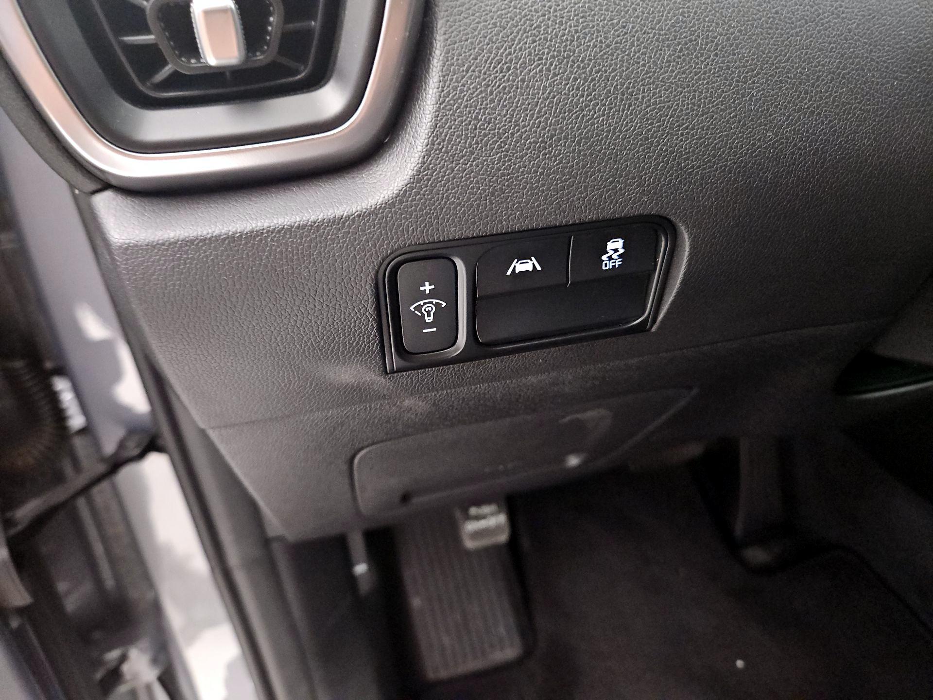 Thumbnail: 2022 Kia Sorento - 13