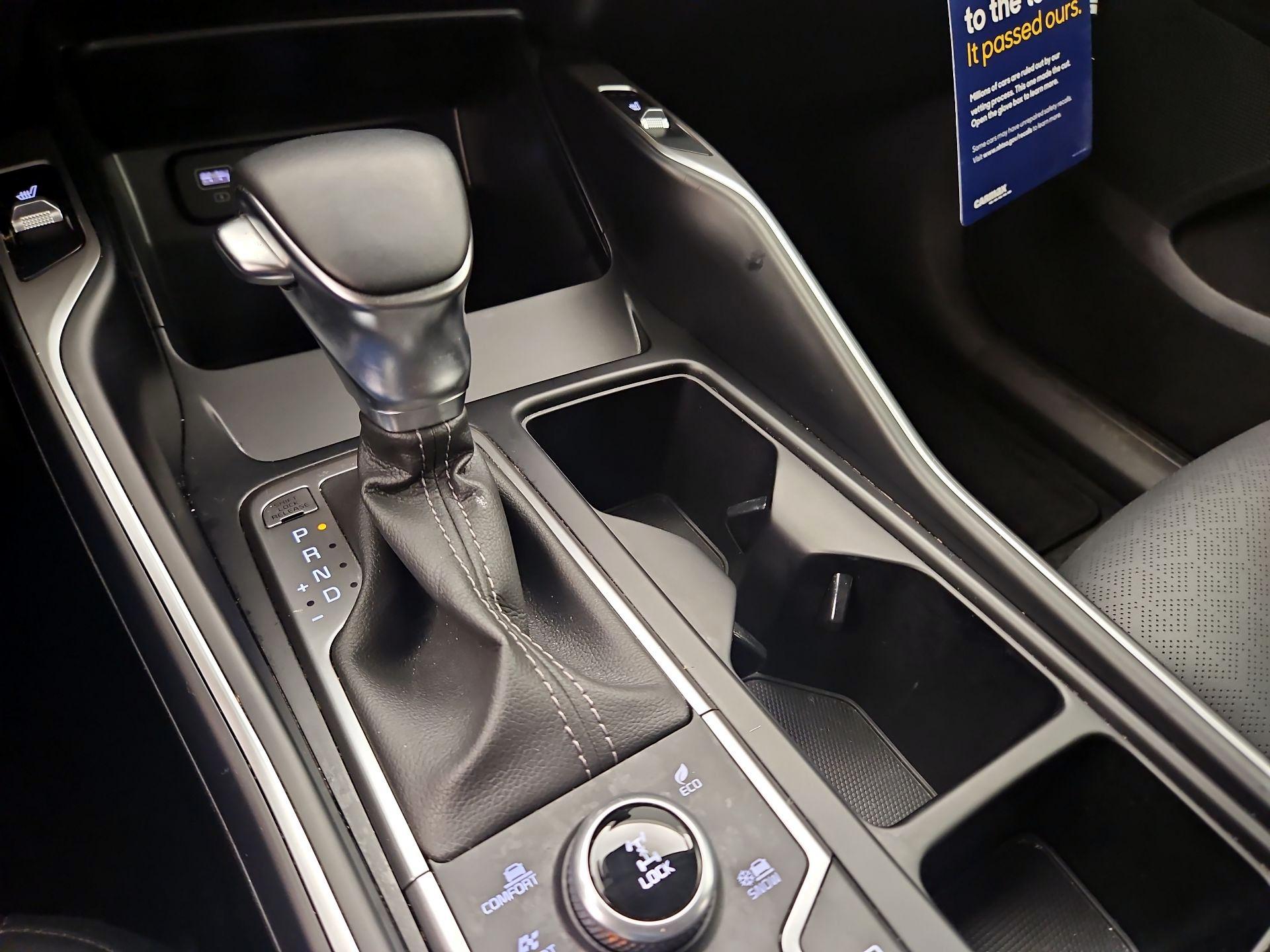 Thumbnail: 2022 Kia Sorento - 18