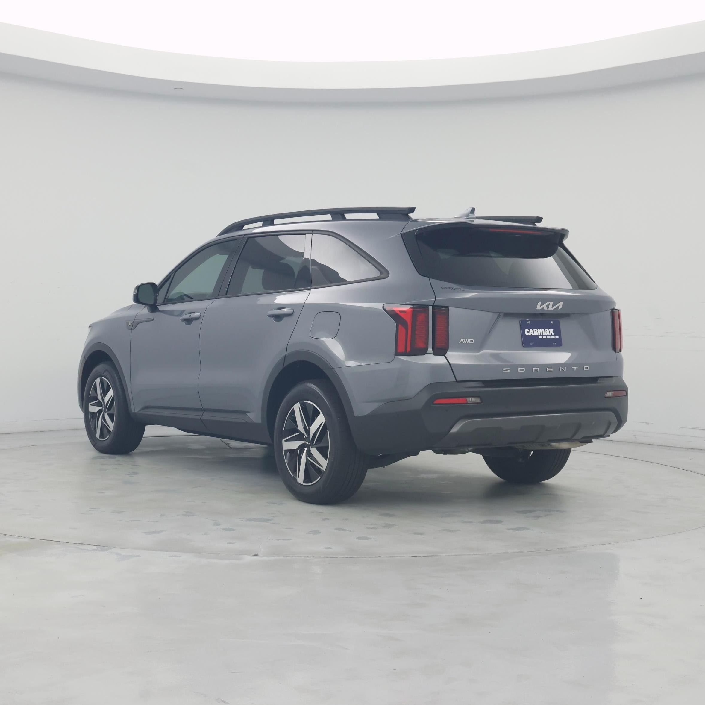 Thumbnail: 2022 Kia Sorento - 2