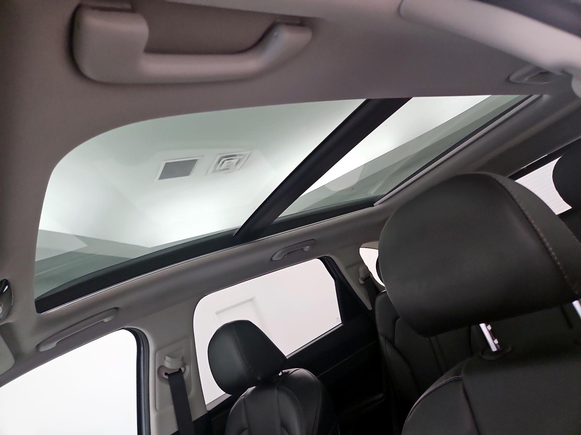 Thumbnail: 2022 Kia Sorento - 20