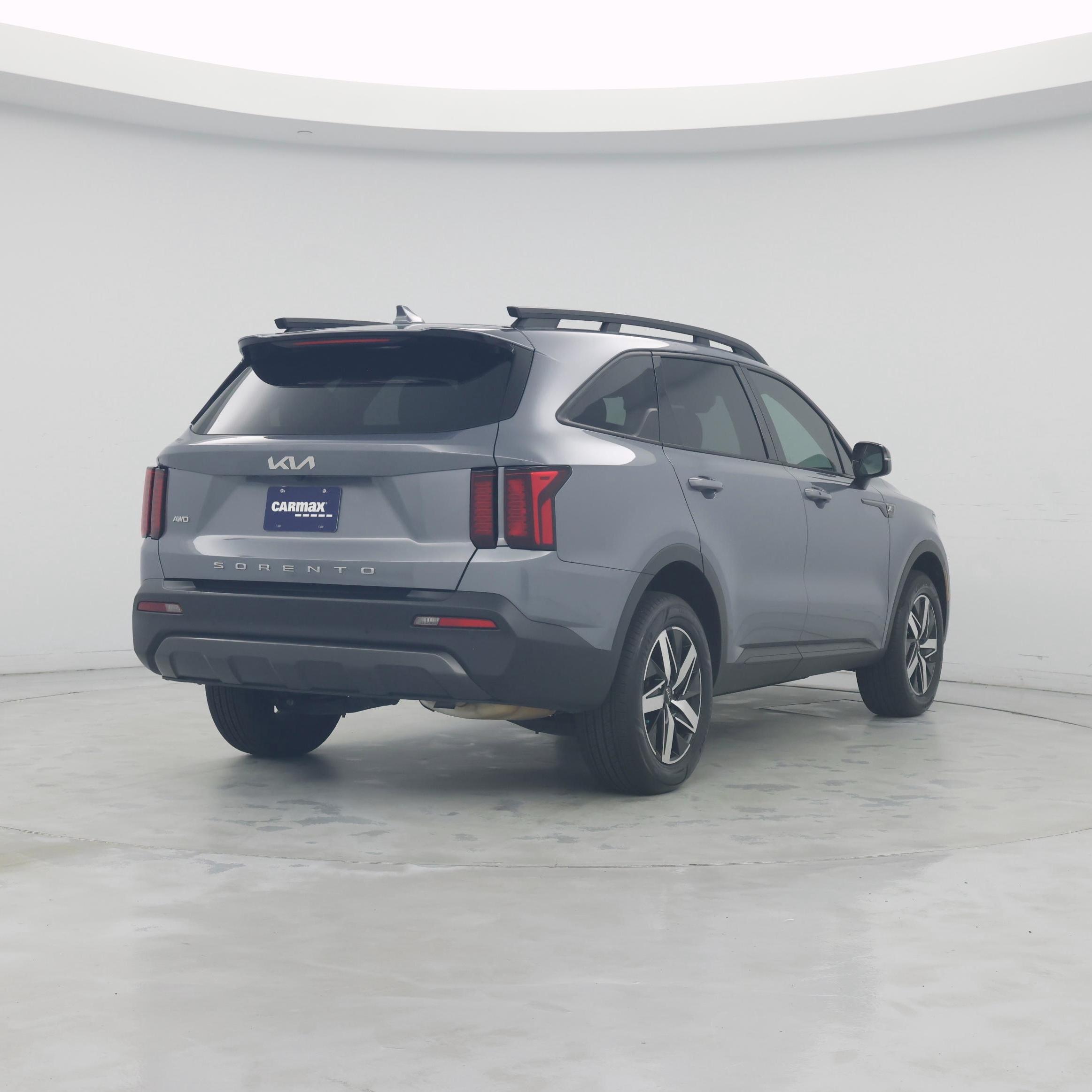 Thumbnail: 2022 Kia Sorento - 8