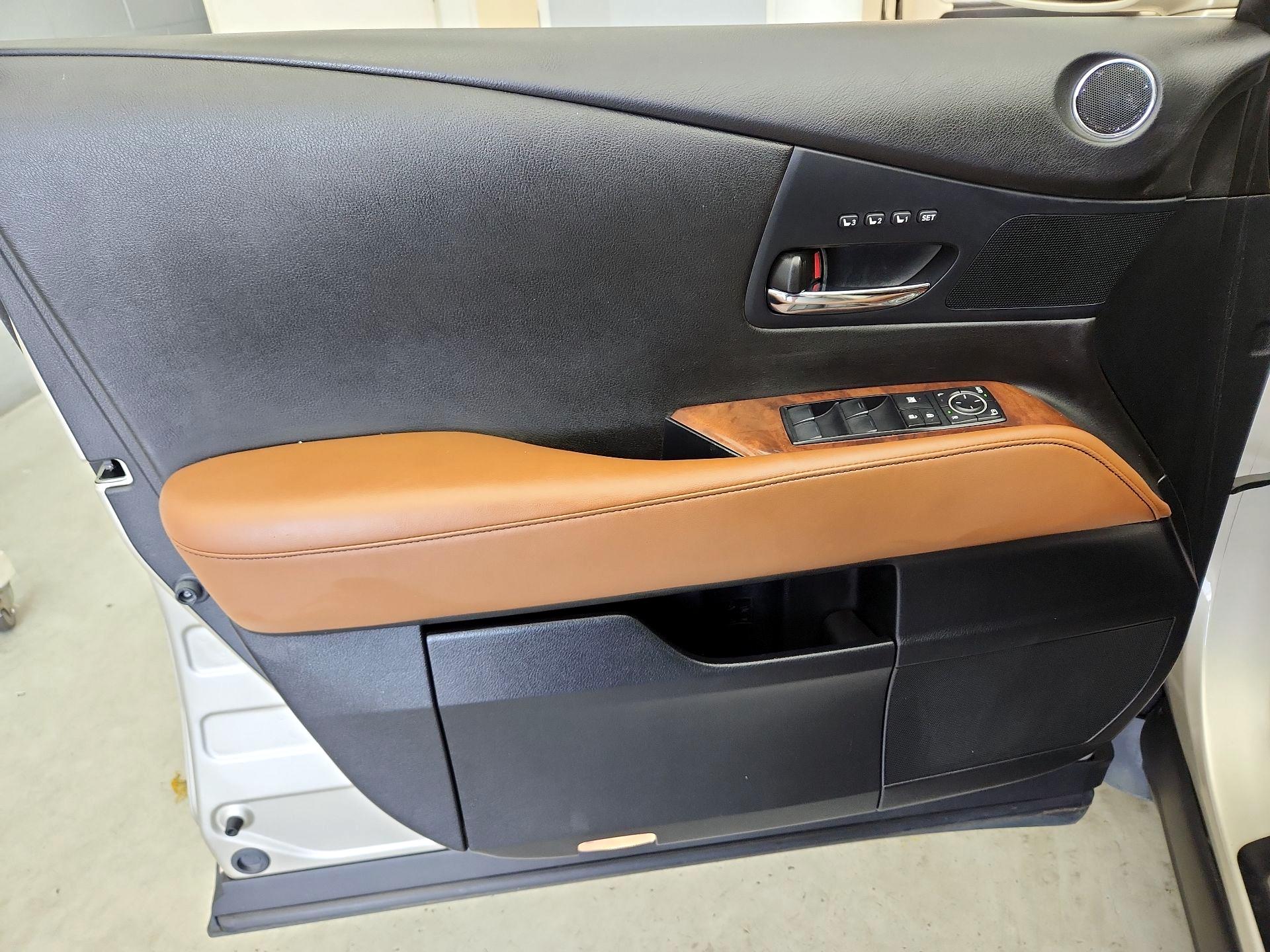 Thumbnail: 2014 Lexus RX - 12