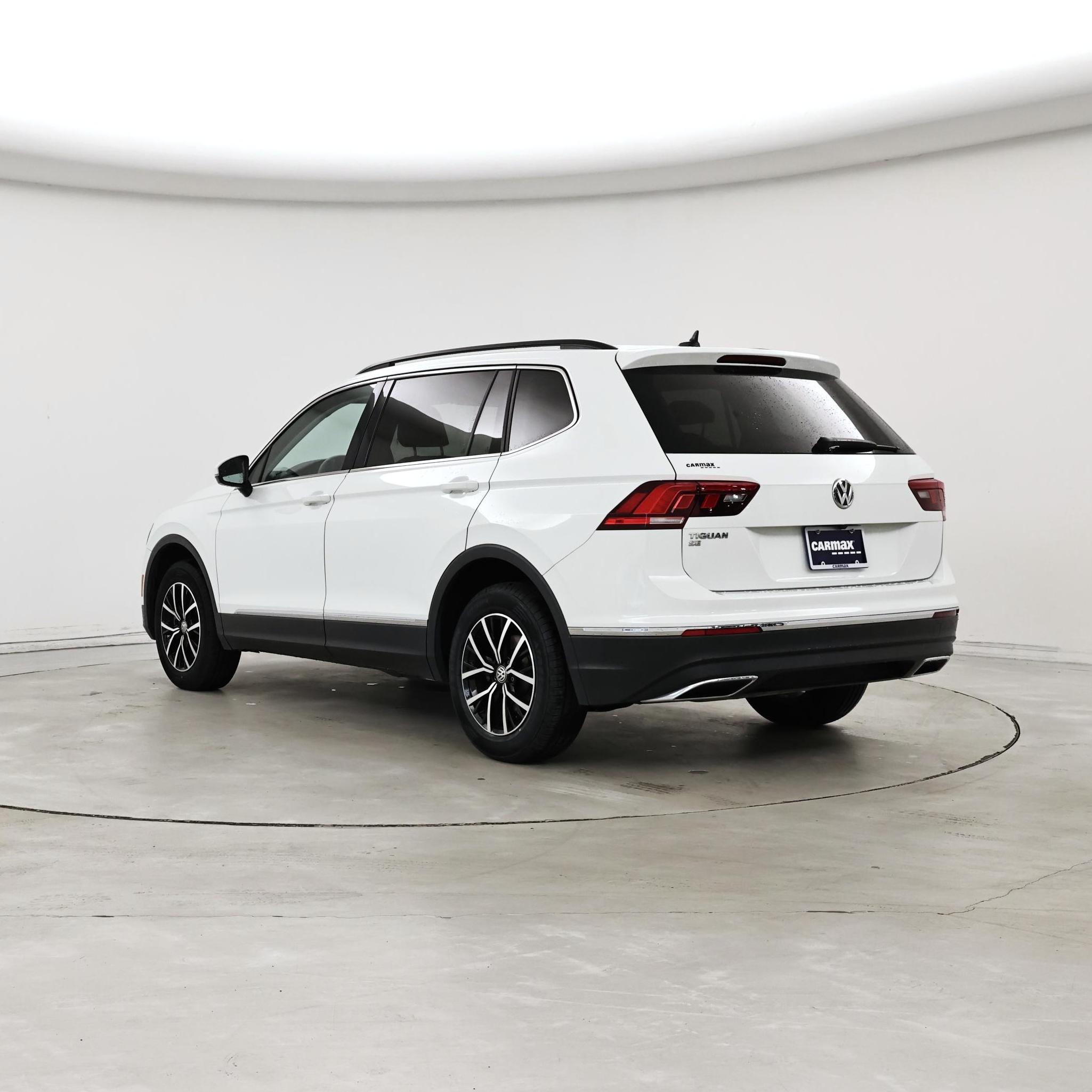 Thumbnail: 2021 Volkswagen Tiguan - 2