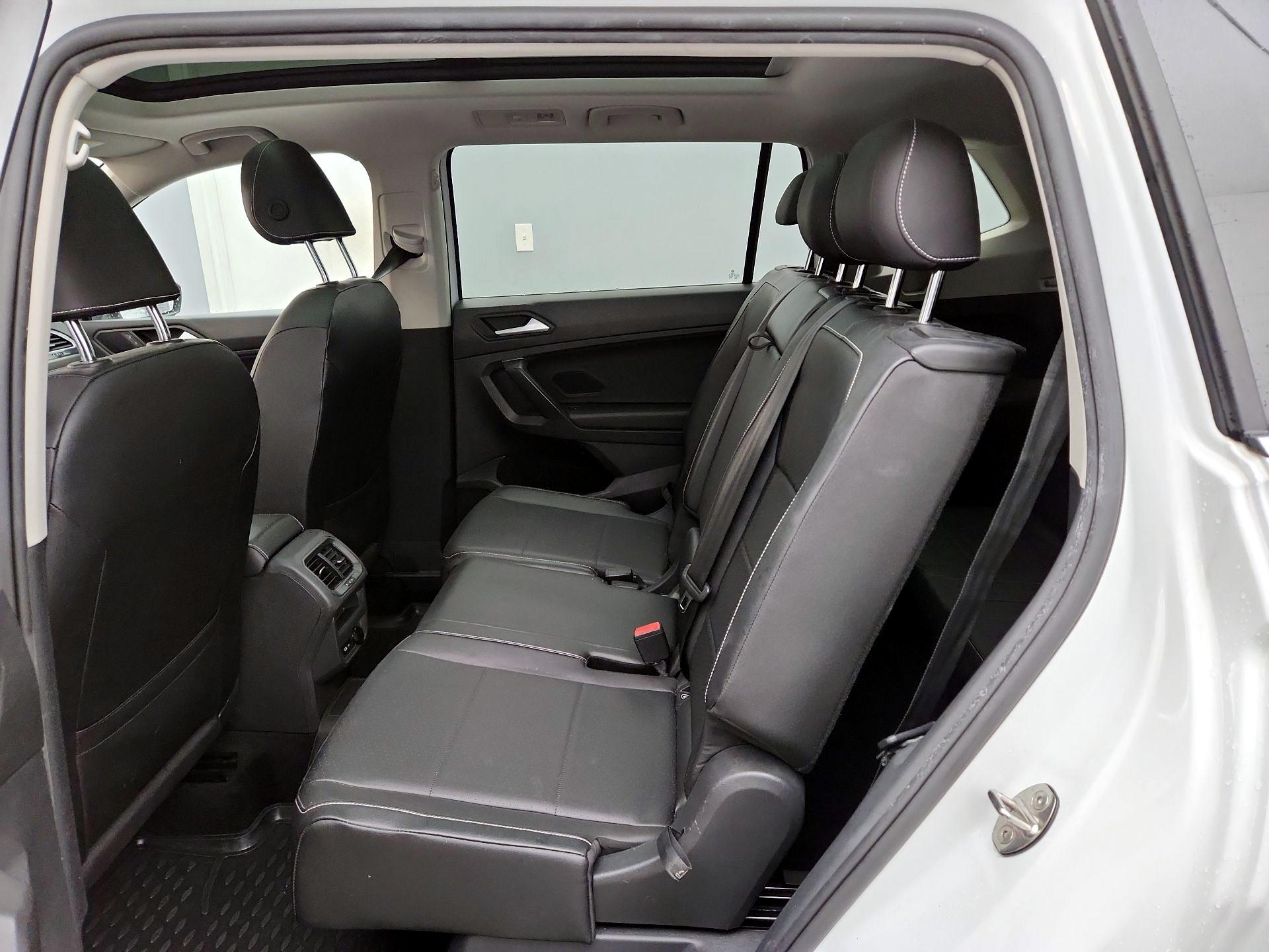 Thumbnail: 2021 Volkswagen Tiguan - 20