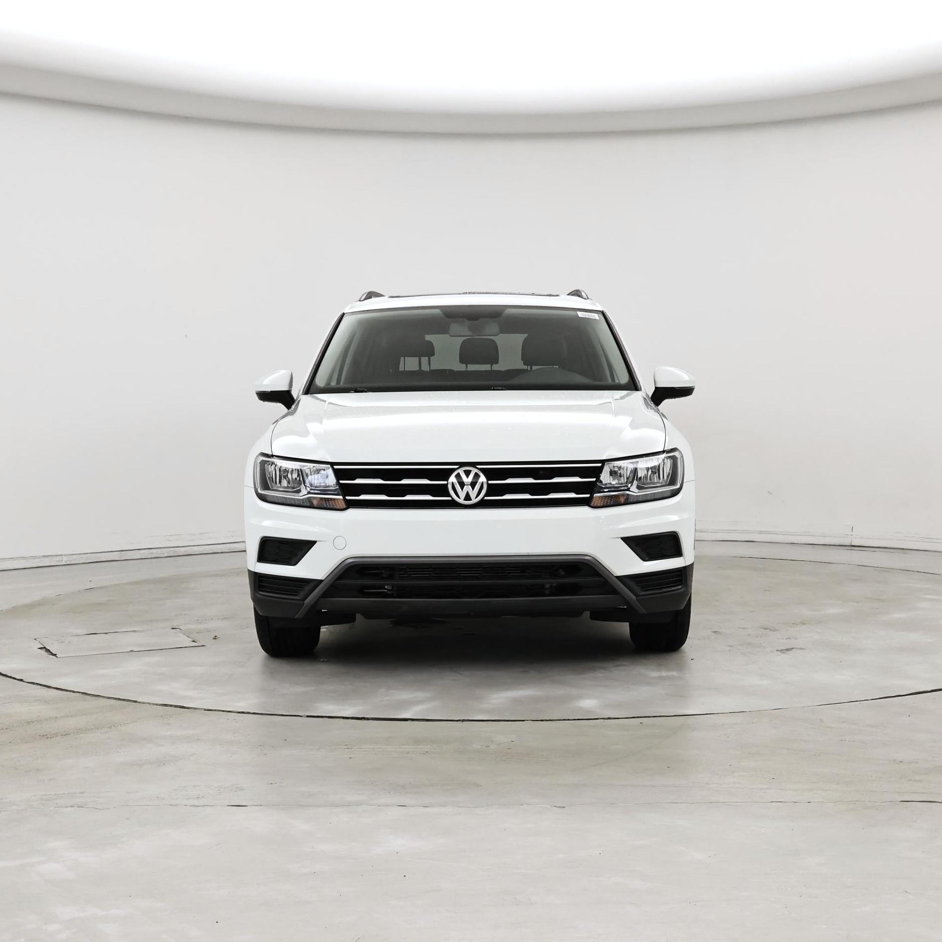 Thumbnail: 2021 Volkswagen Tiguan - 5