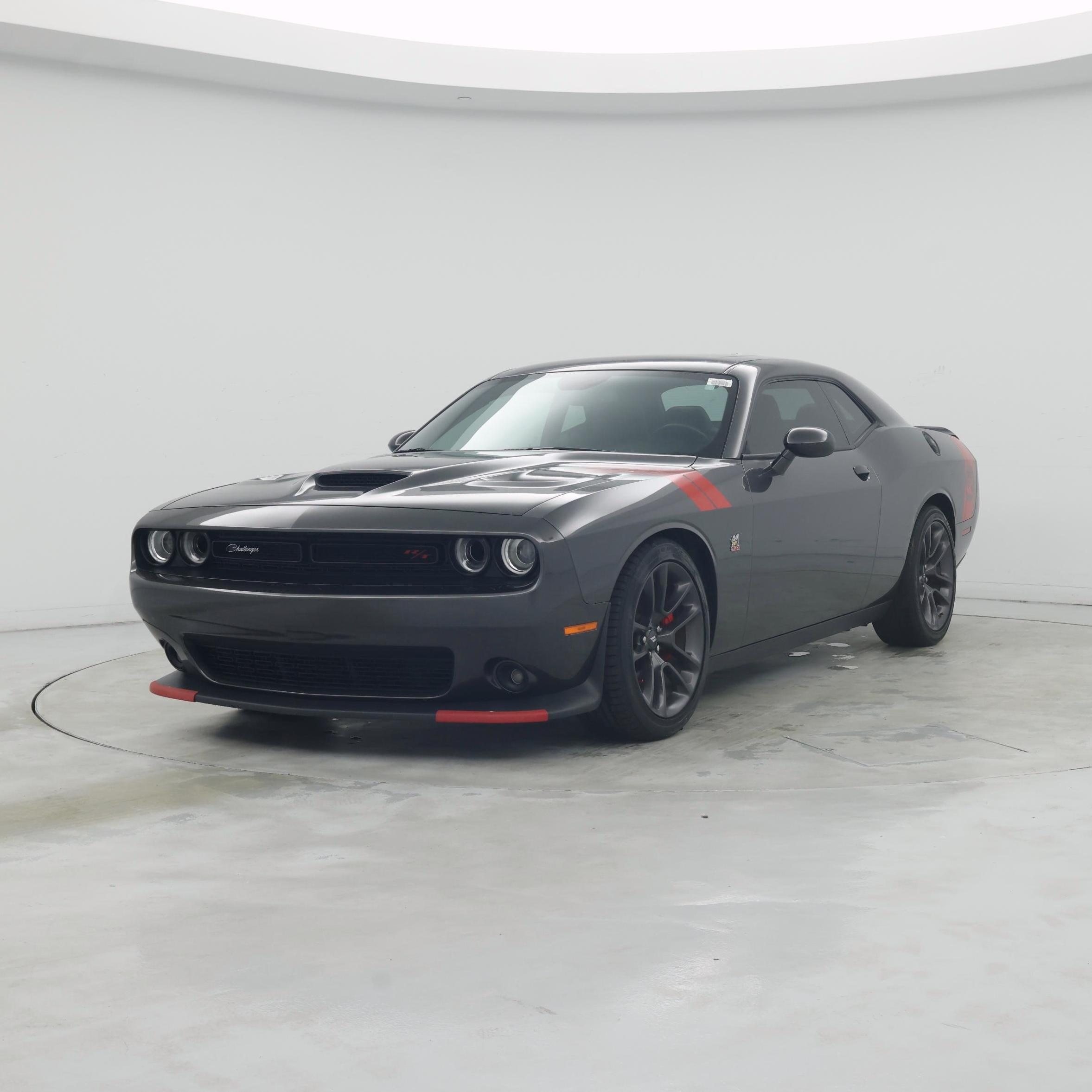 Thumbnail: 2022 Dodge Challenger - 4