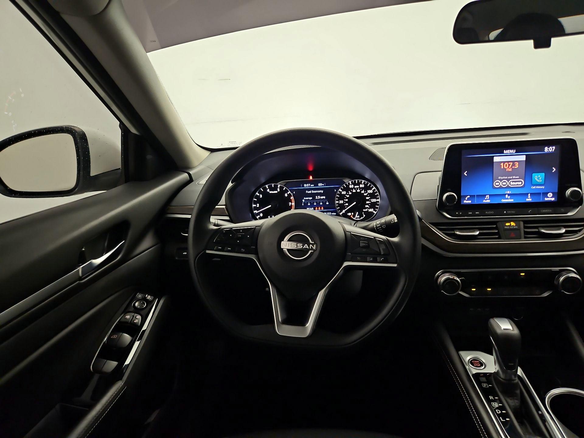 Thumbnail: 2023 Nissan Altima - 10