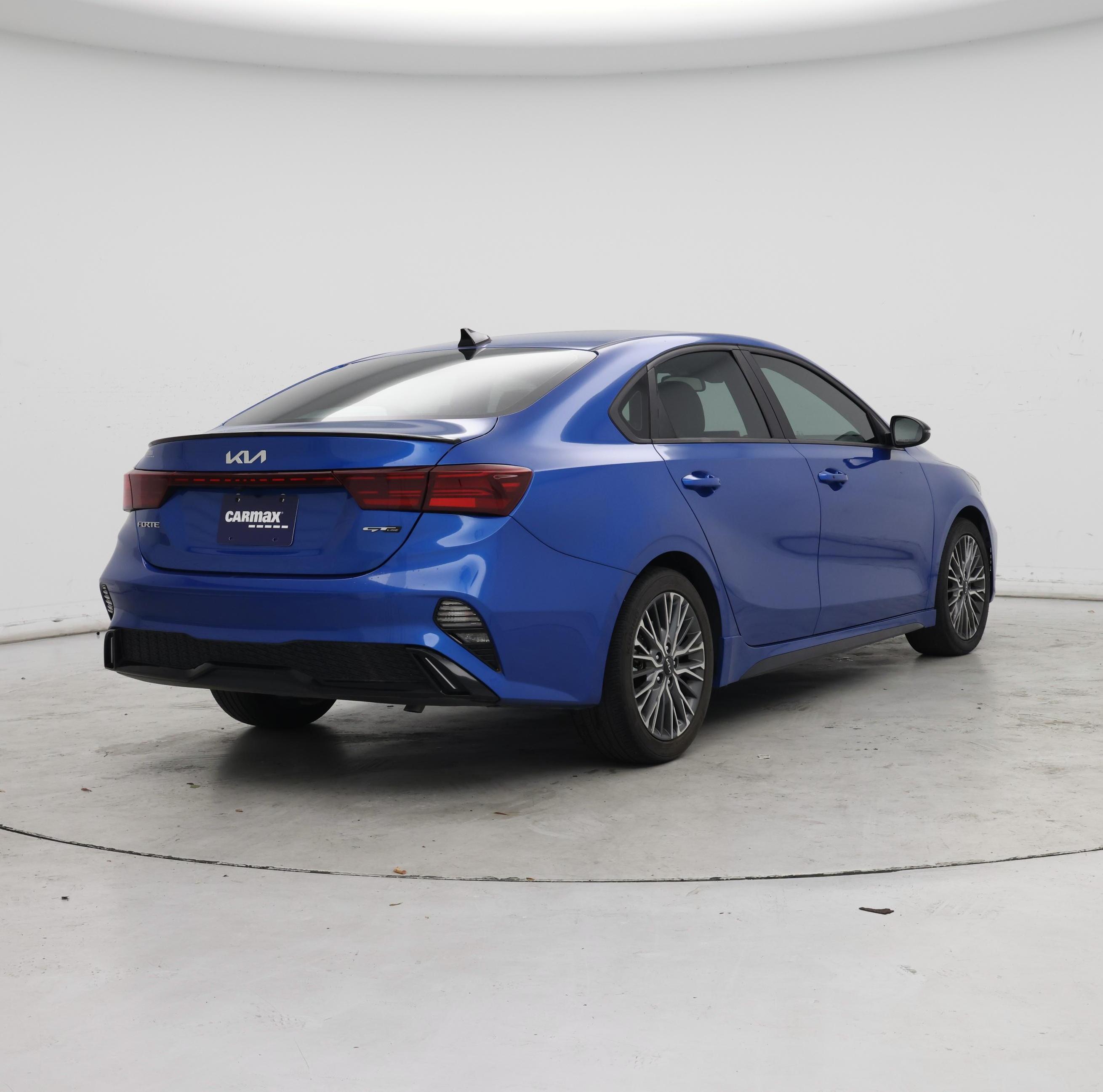 Thumbnail: 2022 Kia Forte - 8