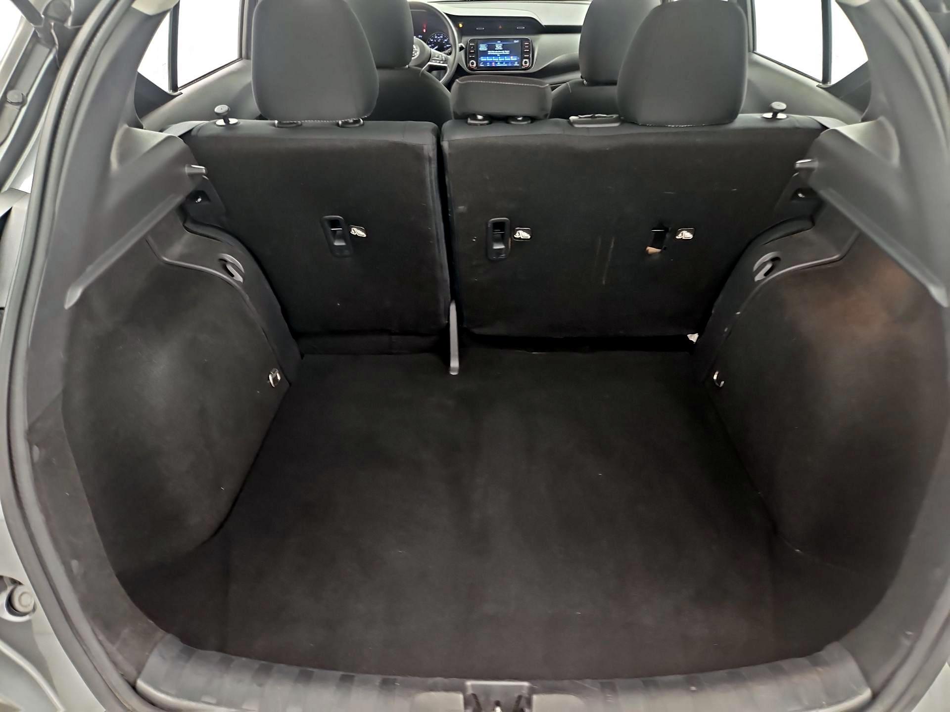 Thumbnail: 2021 Nissan Kicks - 19