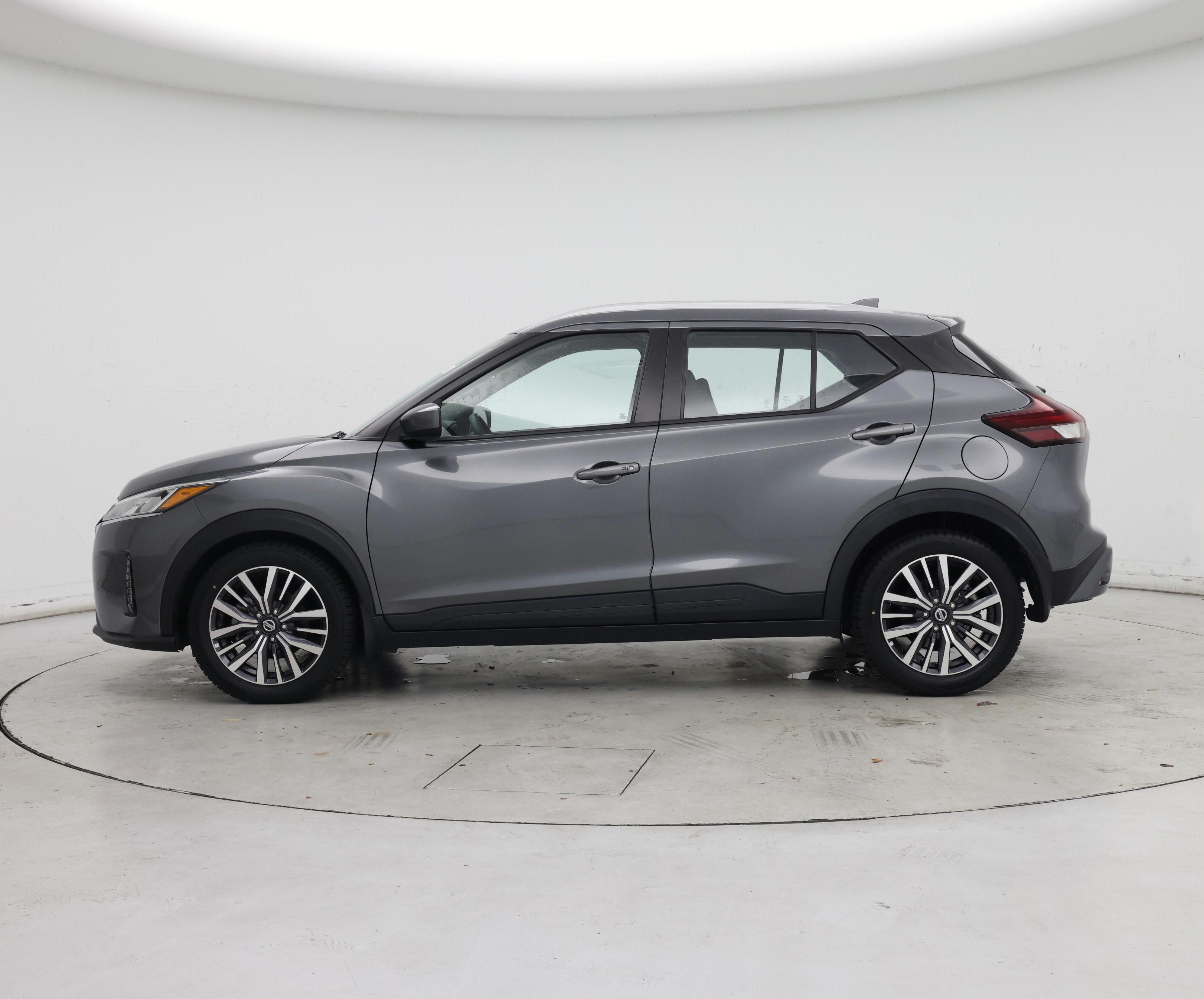 Thumbnail: 2021 Nissan Kicks - 3