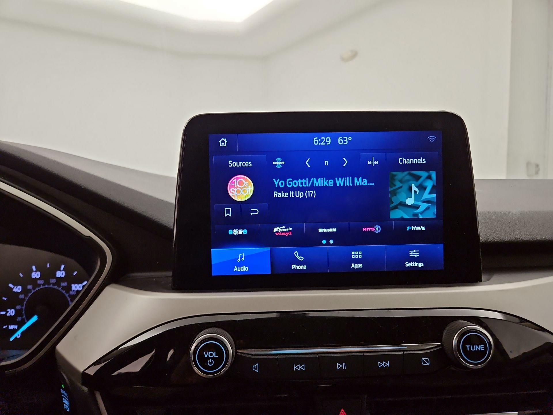 Thumbnail: 2020 Ford Escape - 15