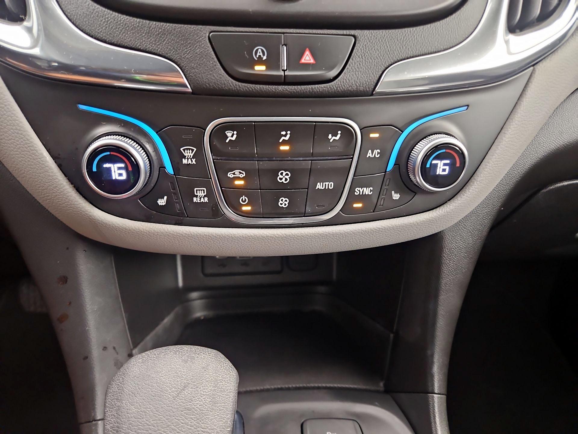 Thumbnail: 2023 Chevrolet Equinox - 16