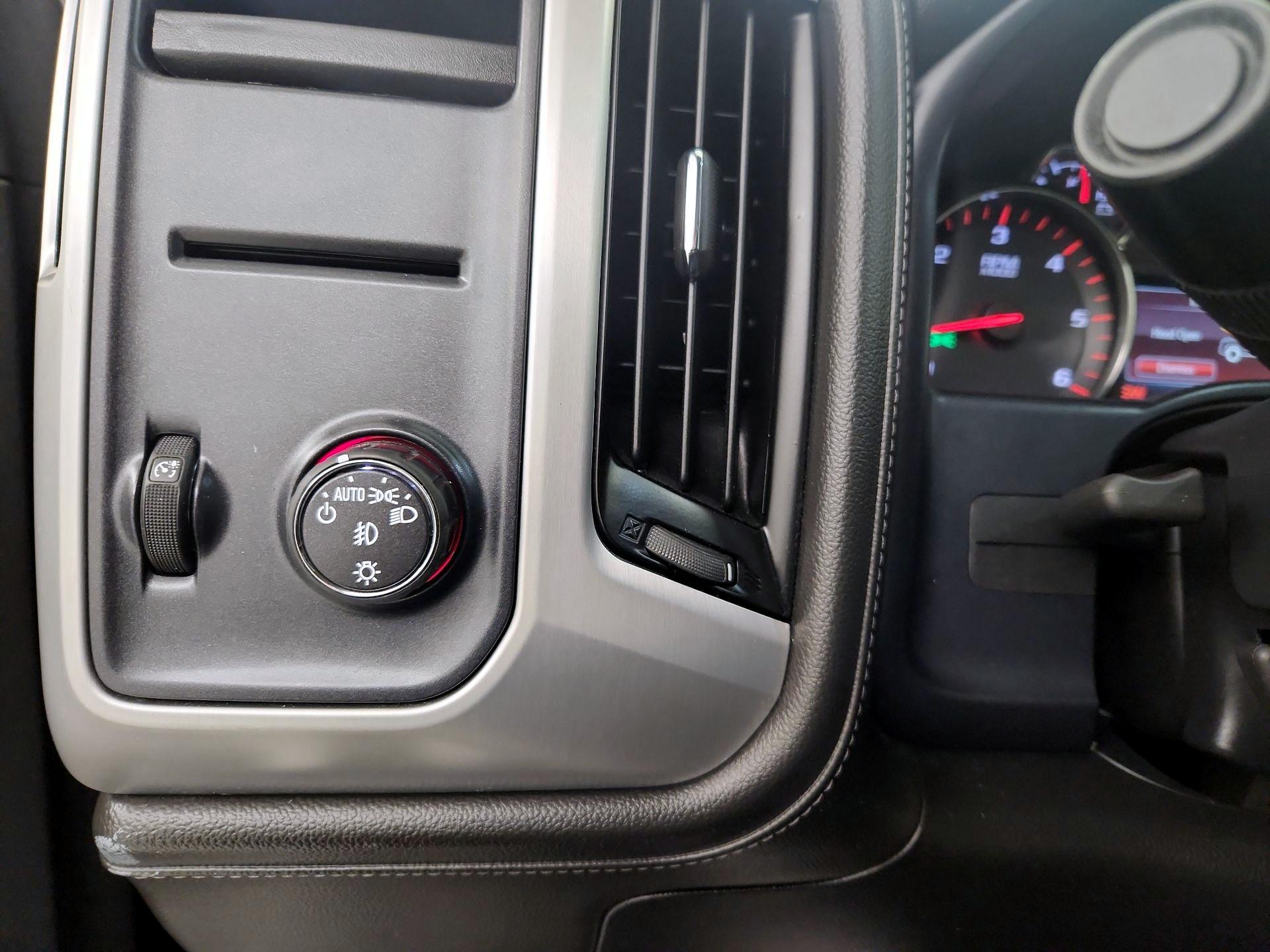 Thumbnail: 2015 GMC Sierra 1500 - 13