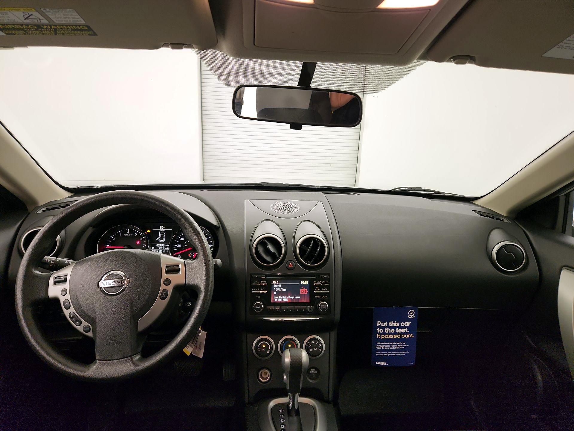 Thumbnail: 2015 Nissan Rogue - 9