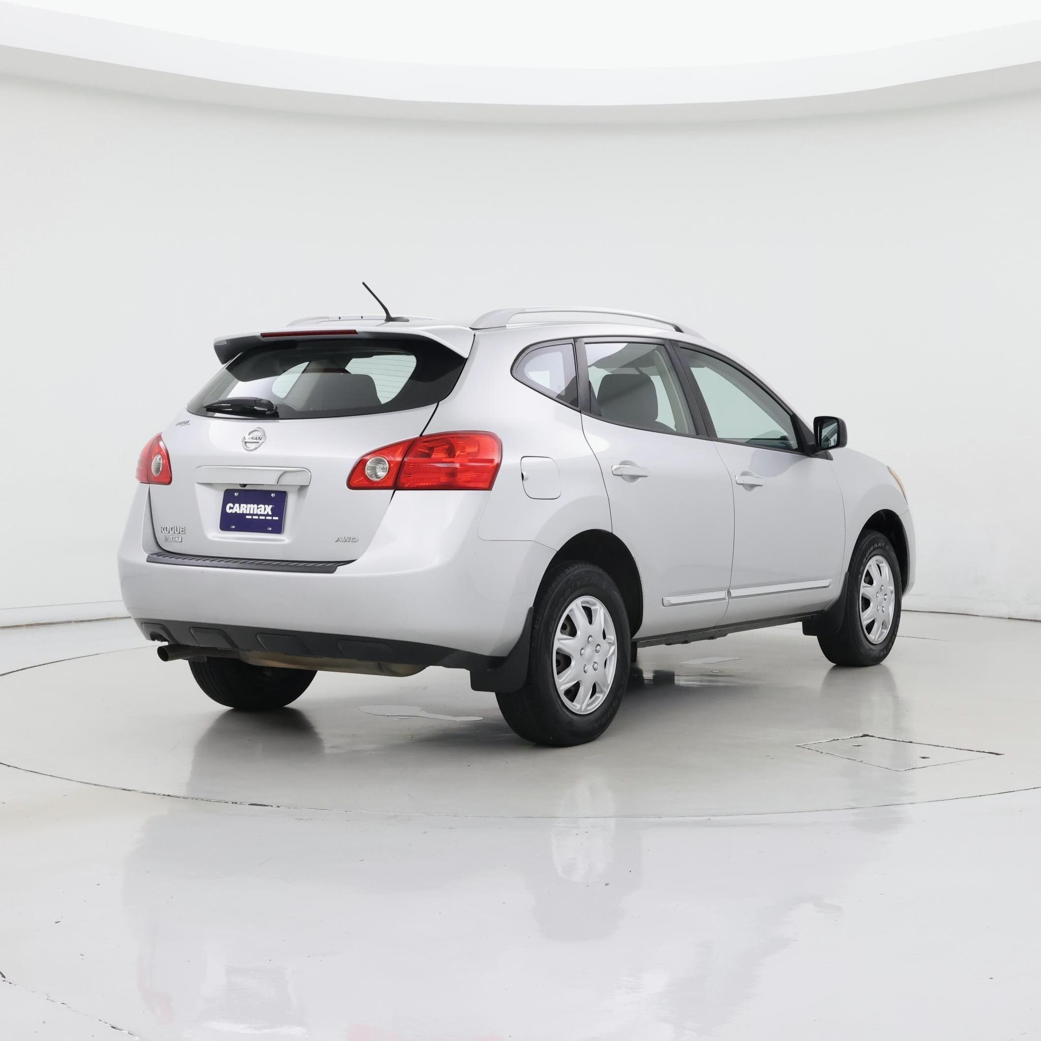 Thumbnail: 2015 Nissan Rogue - 8
