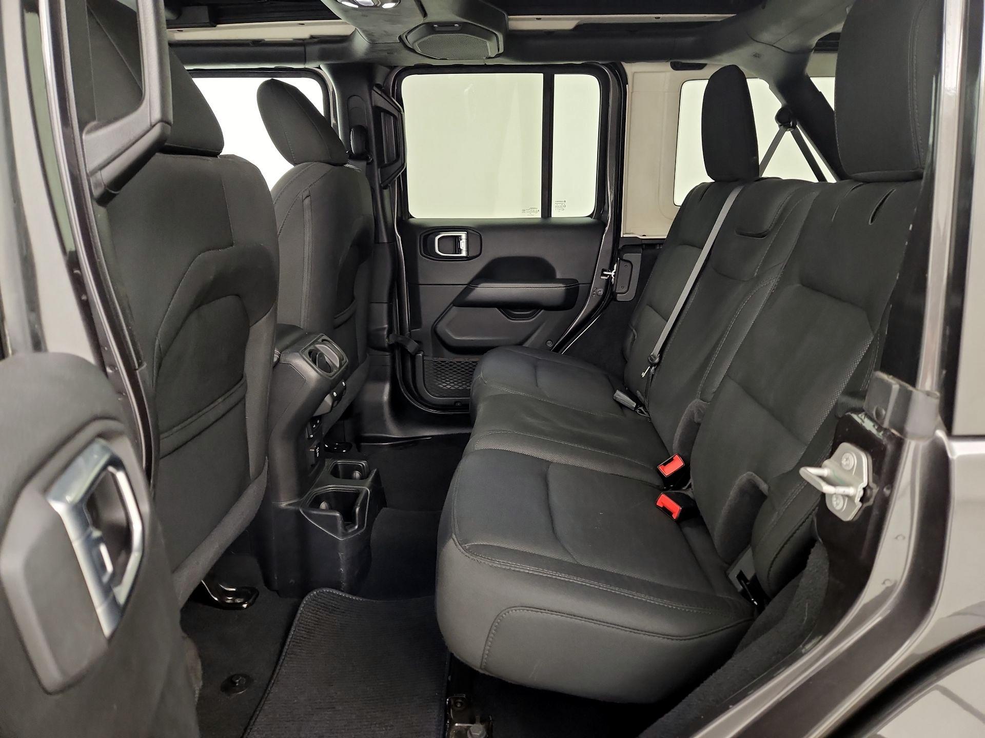 Thumbnail: 2020 Jeep Wrangler - 20