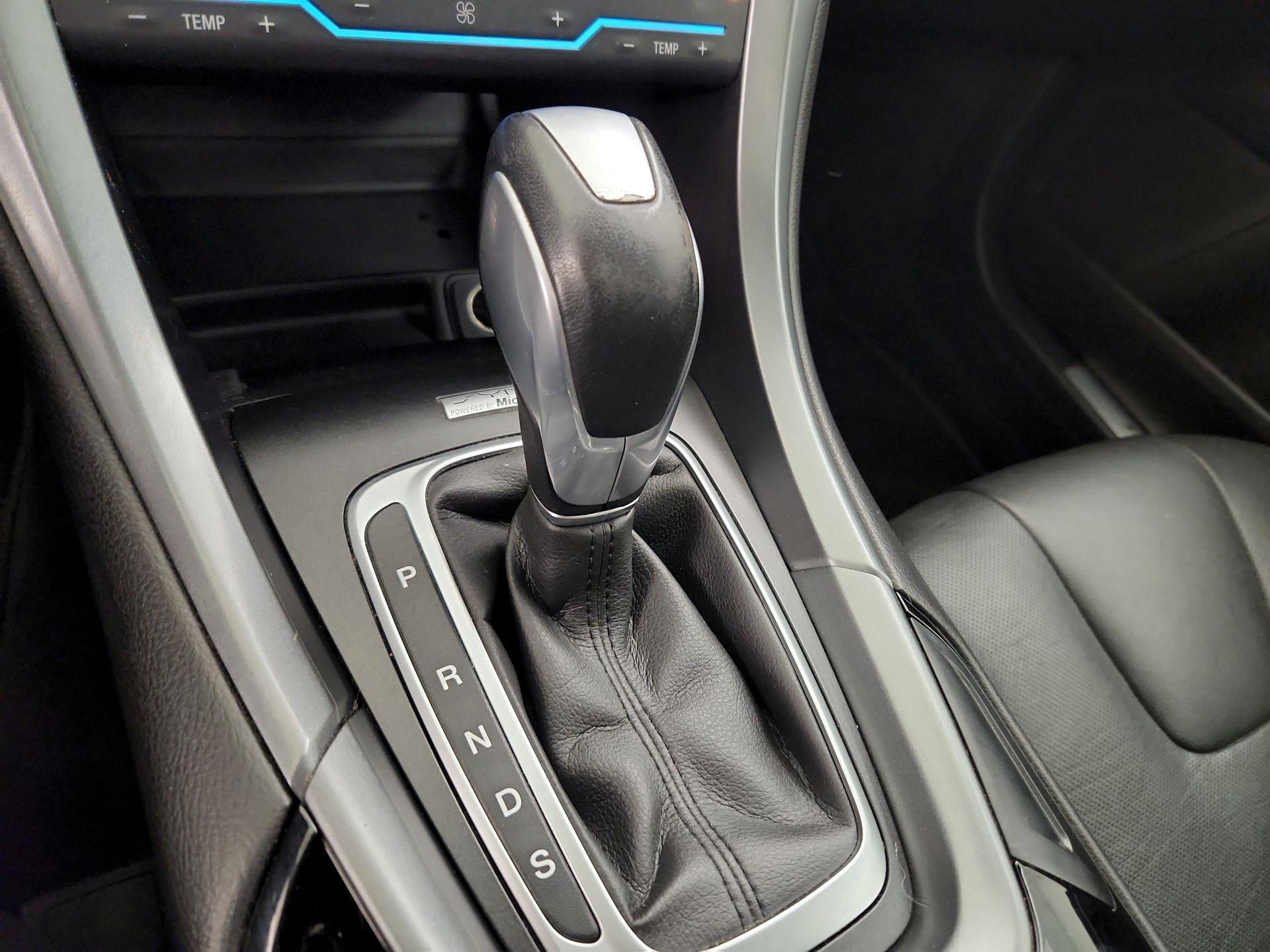 Thumbnail: 2014 Ford Fusion - 18