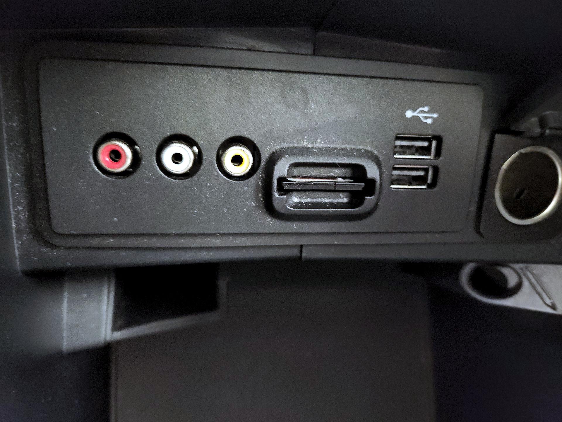 Thumbnail: 2014 Ford Fusion - 19