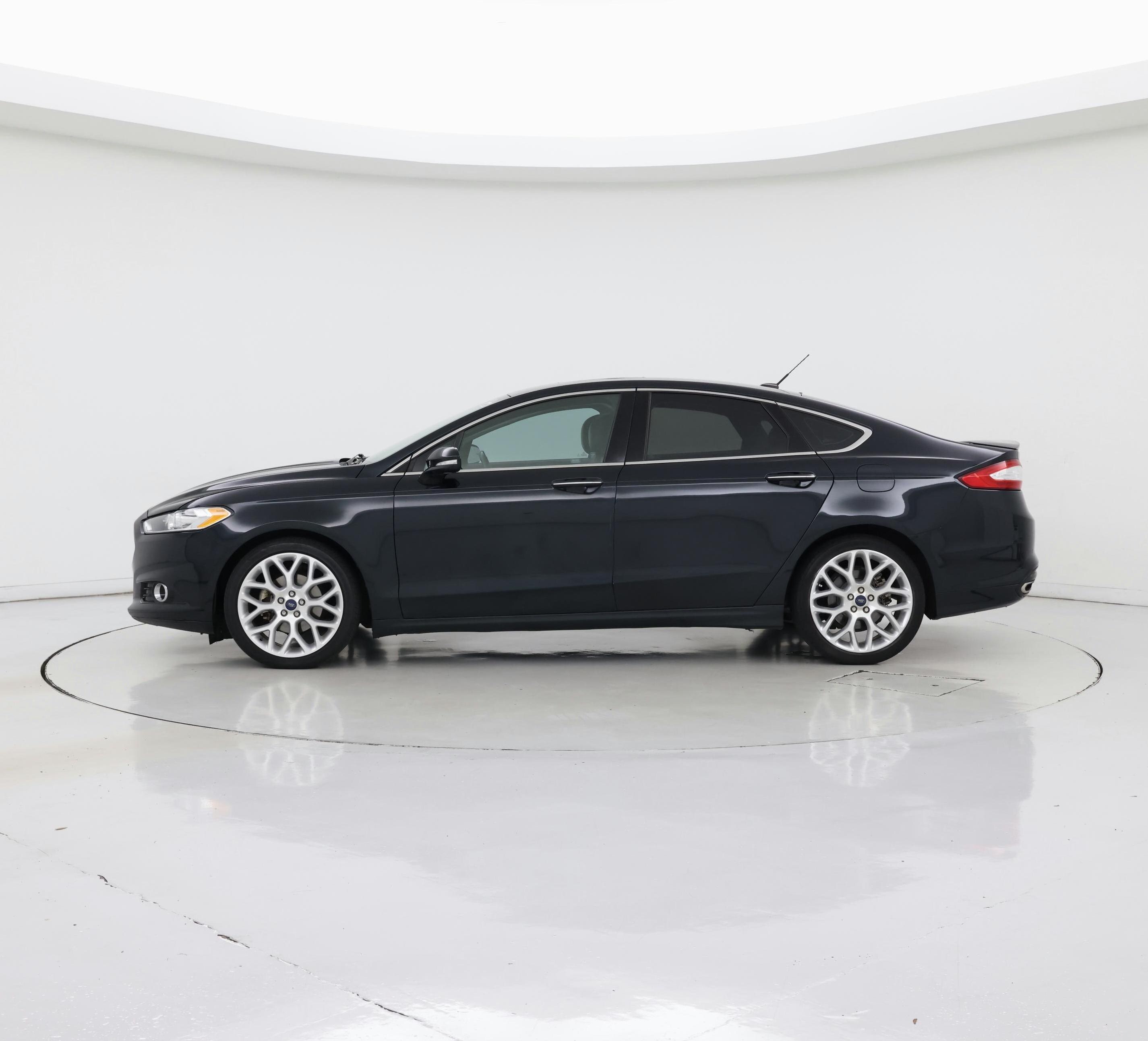 Thumbnail: 2014 Ford Fusion - 3