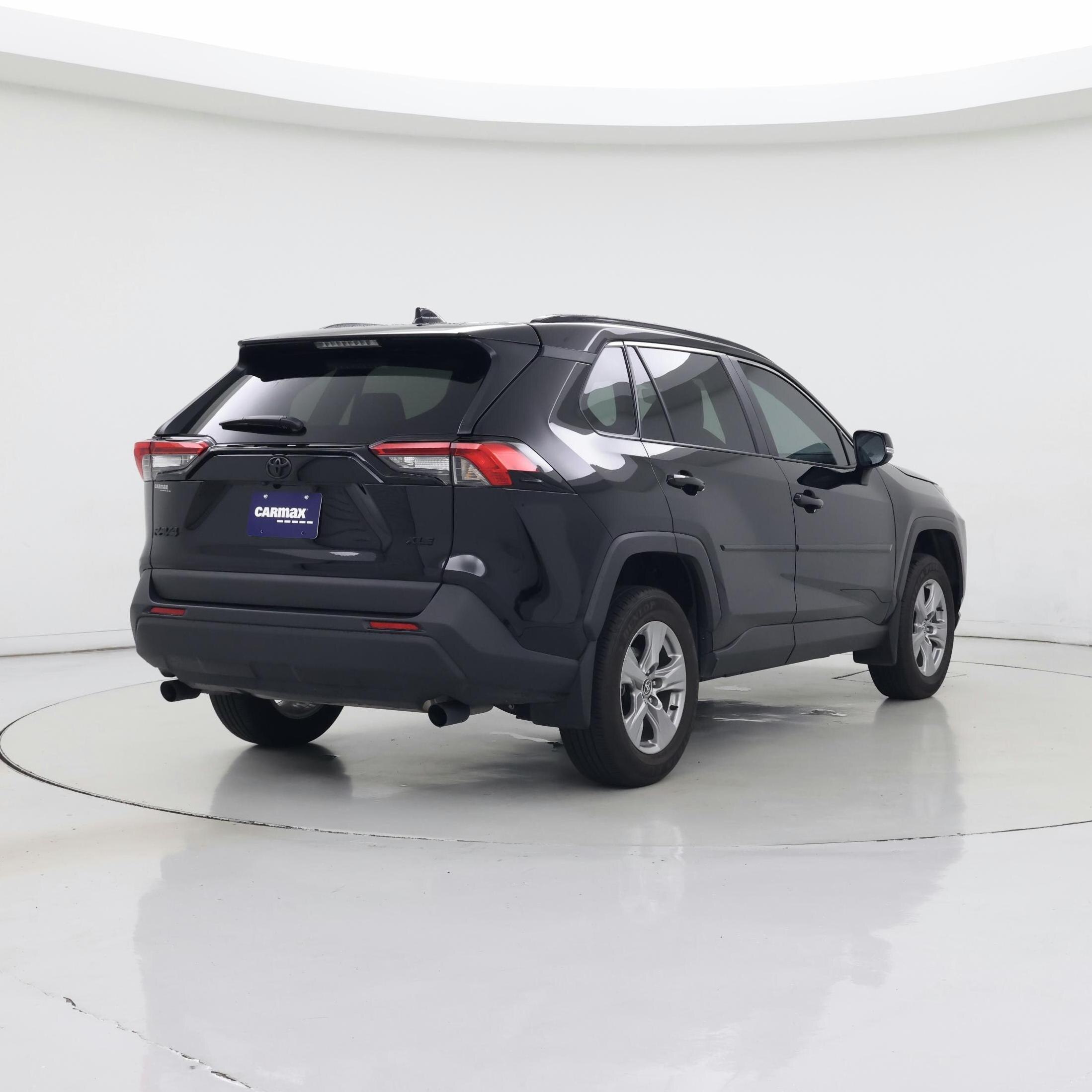 Thumbnail: 2024 Toyota RAV4 - 8