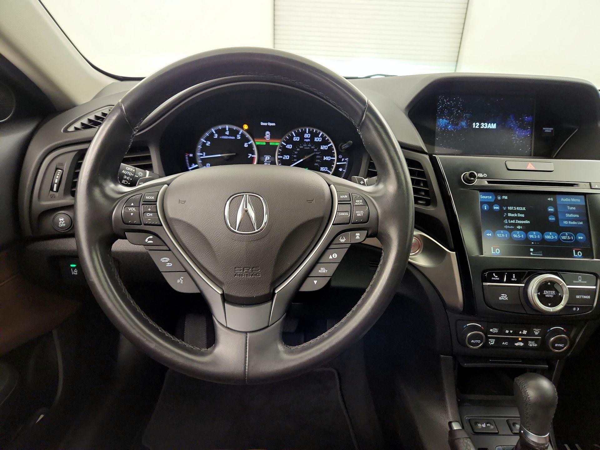 Thumbnail: 2020 Acura ILX - 10